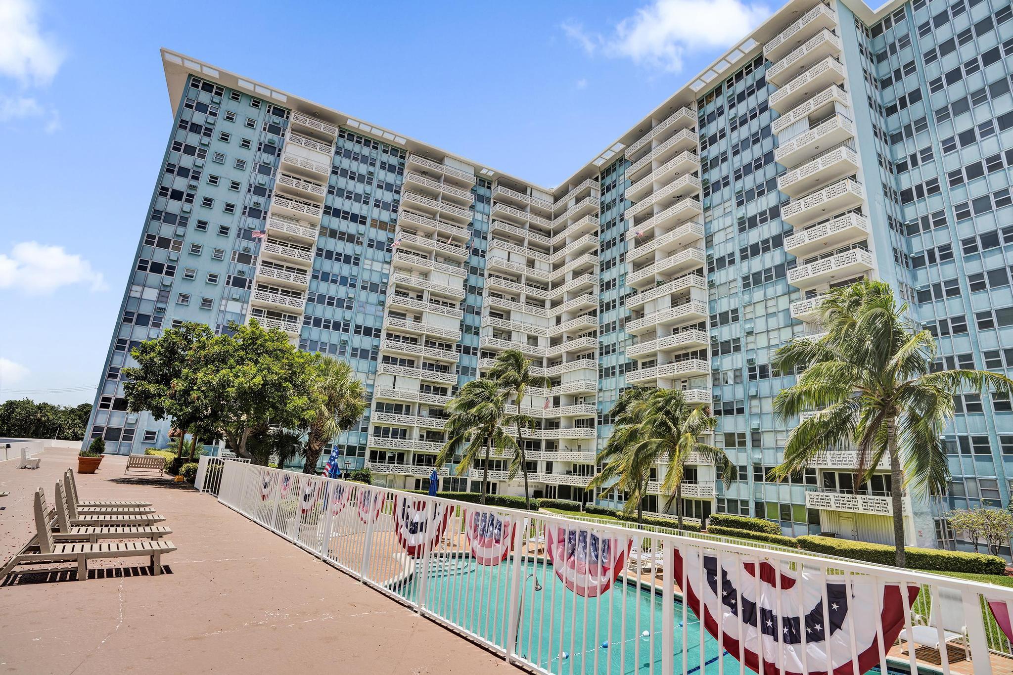 BREAKWATER TOWERS CO-OP - Residential