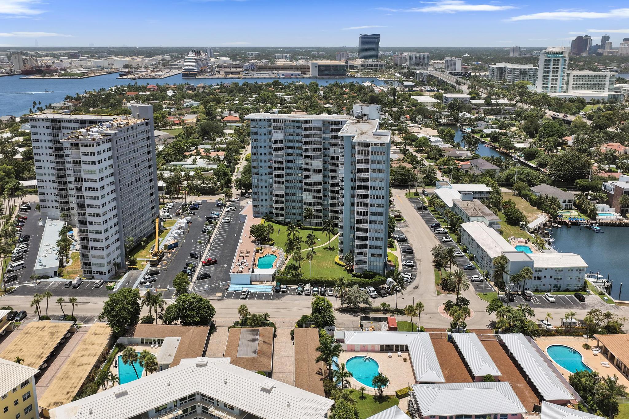 BREAKWATER TOWERS CO-OP - Residential