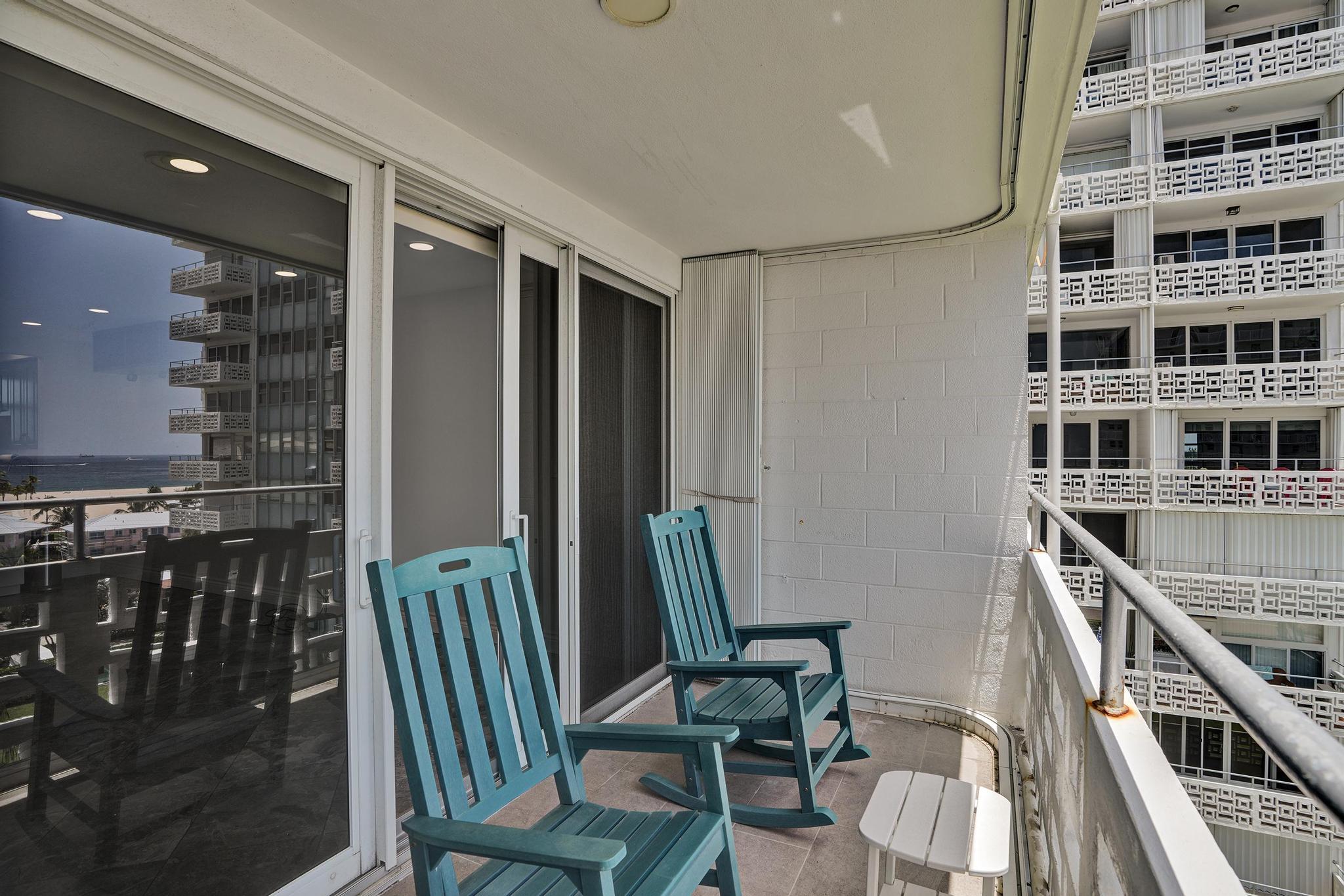 BREAKWATER TOWERS CO-OP - Residential