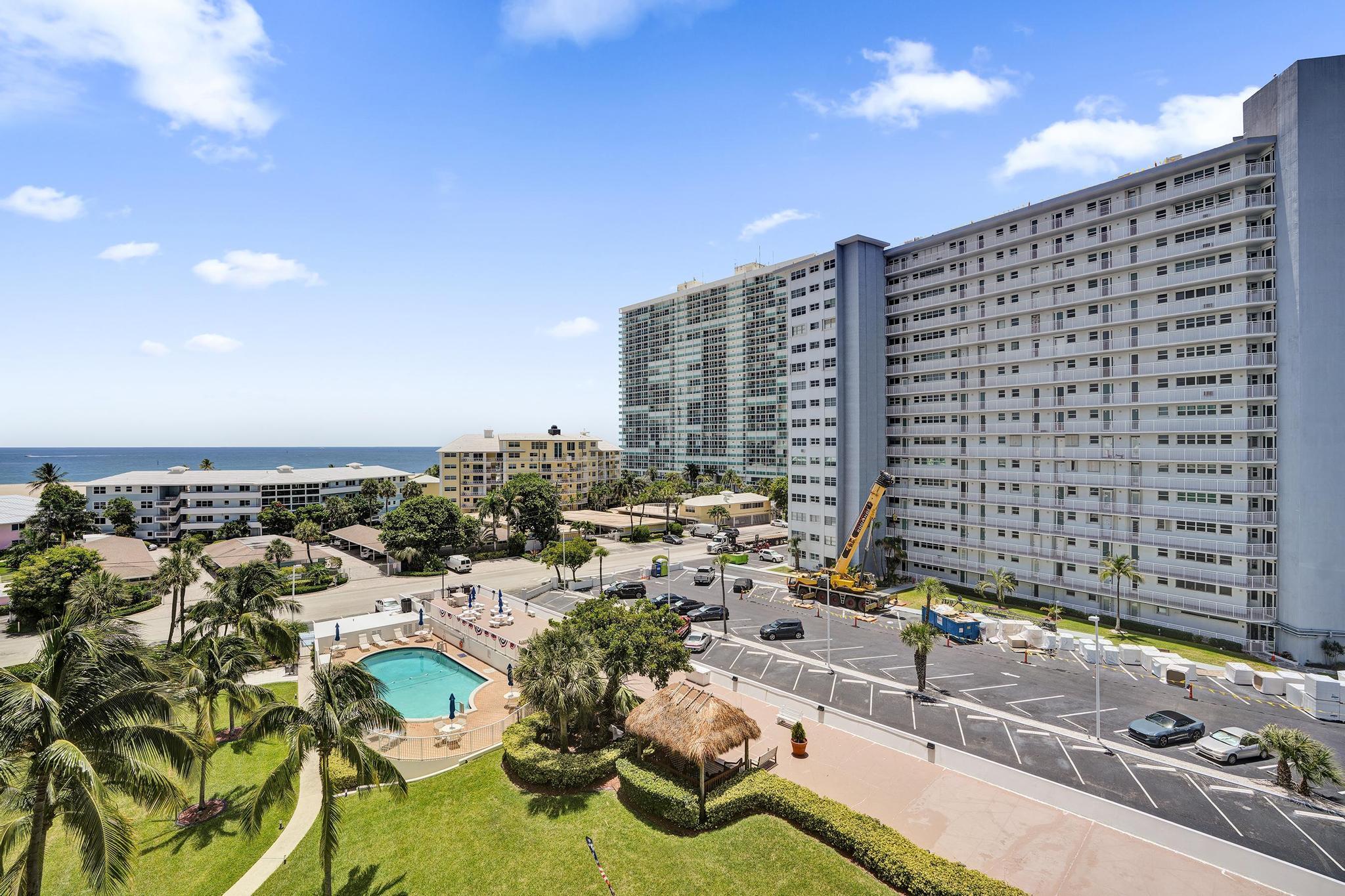 BREAKWATER TOWERS CO-OP - Residential