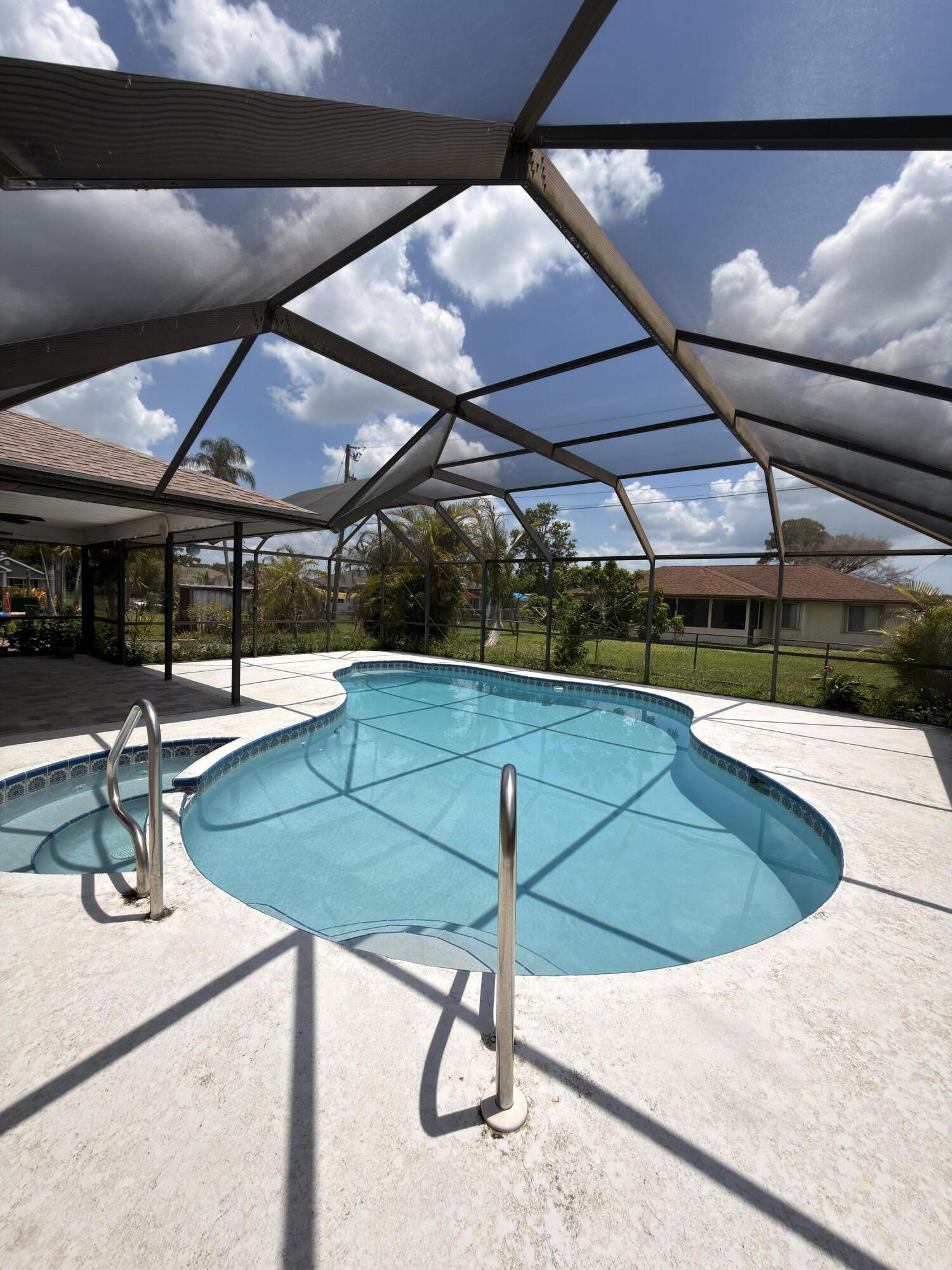 PORT ST LUCIE SECTION 2 - Residential