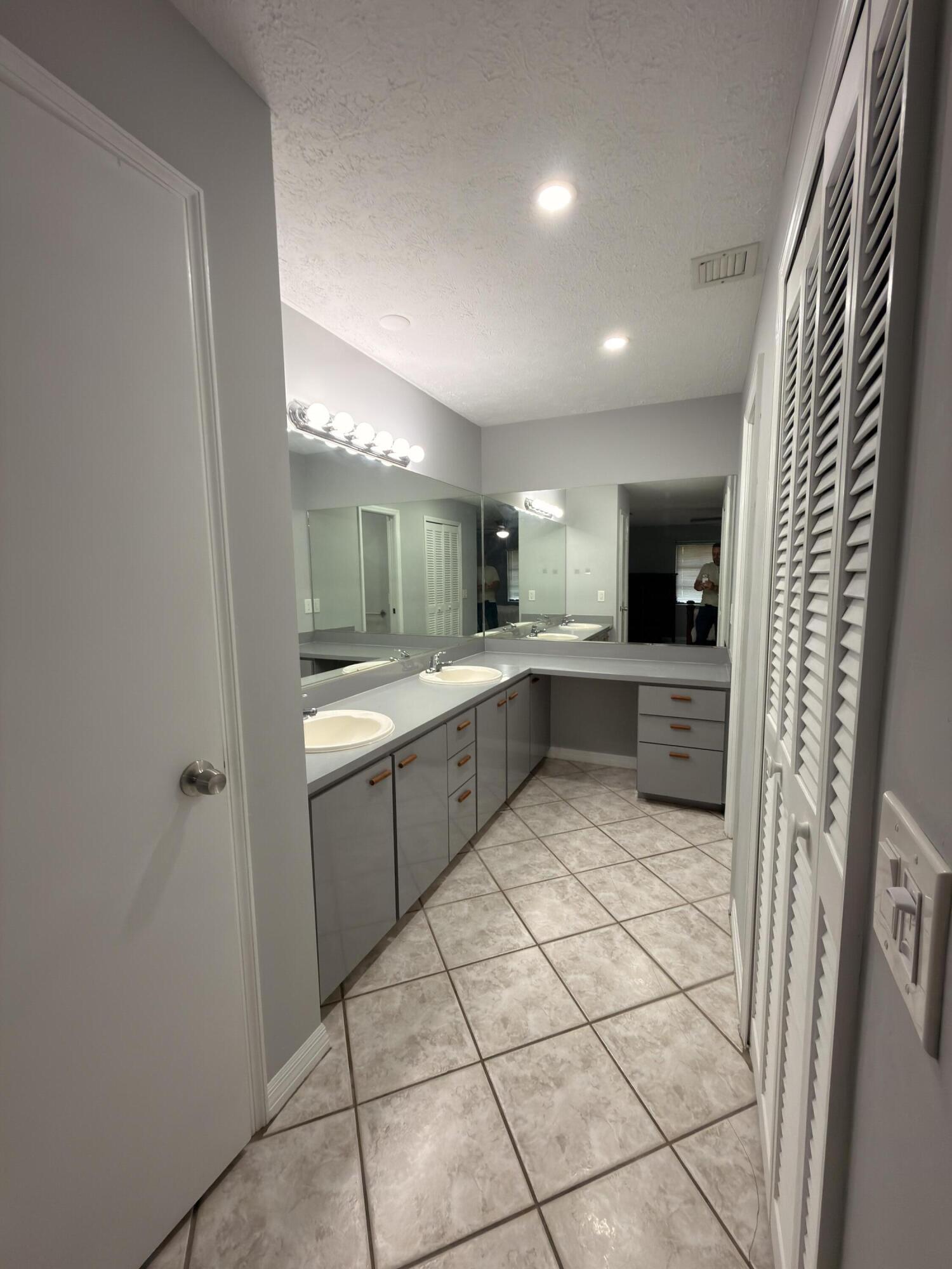 PORT ST LUCIE SECTION 2 - Residential