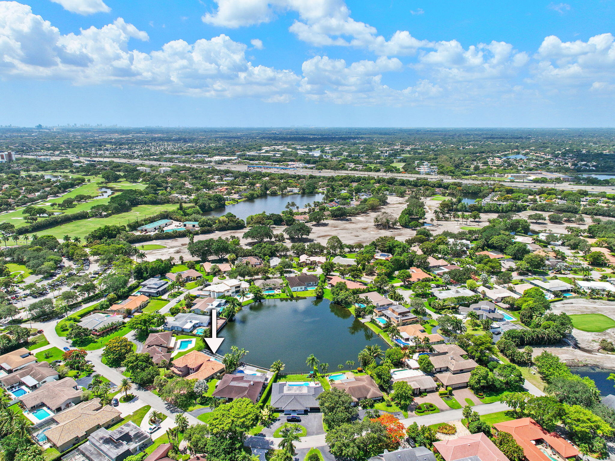 JACARANDA COUNTRY CLUB WEST - Residential