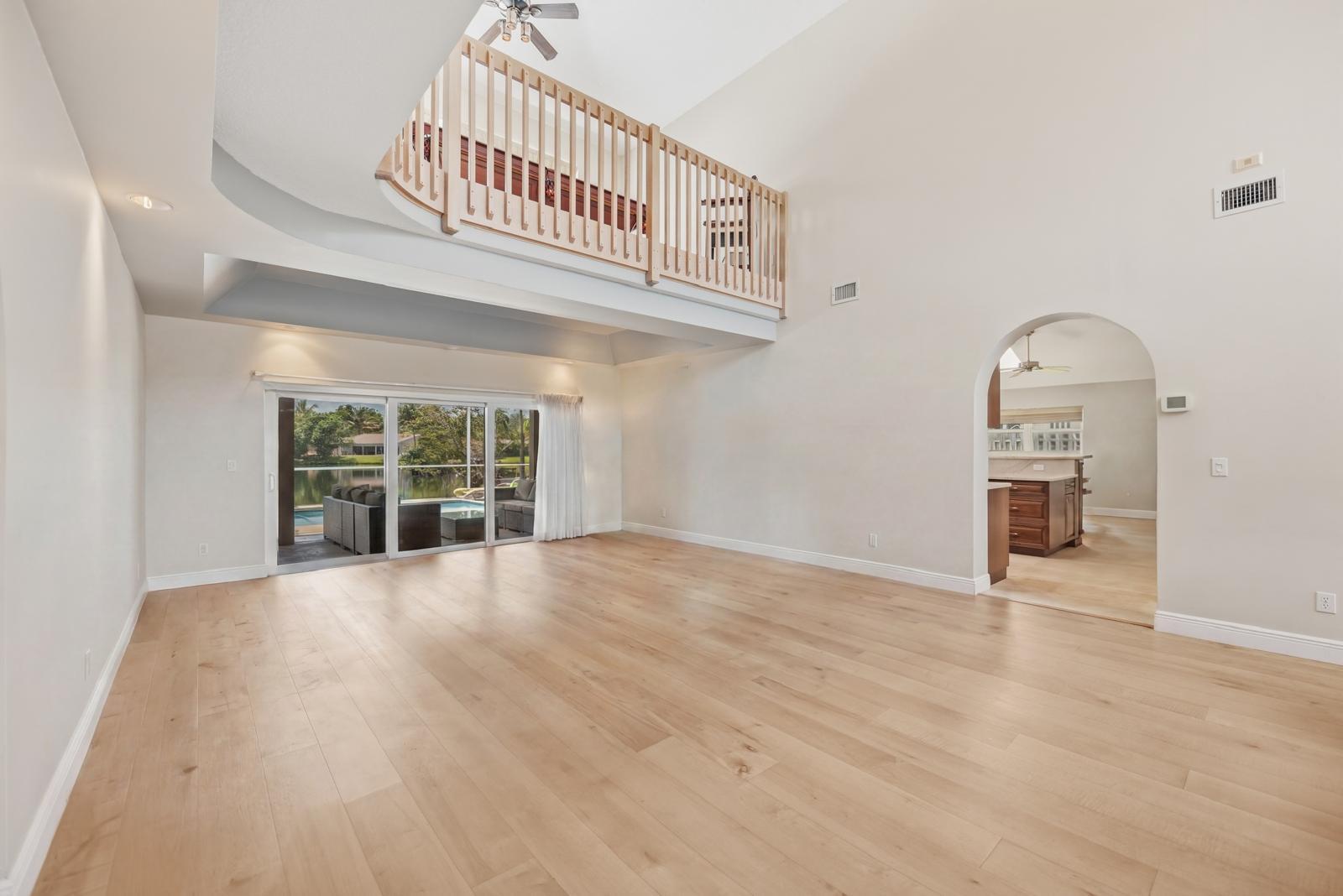 JACARANDA COUNTRY CLUB WEST - Residential