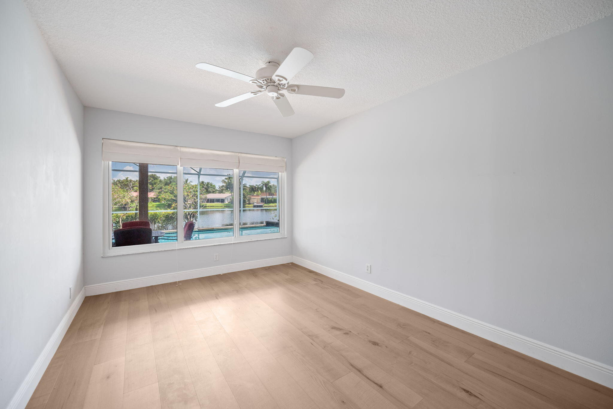 JACARANDA COUNTRY CLUB WEST - Residential