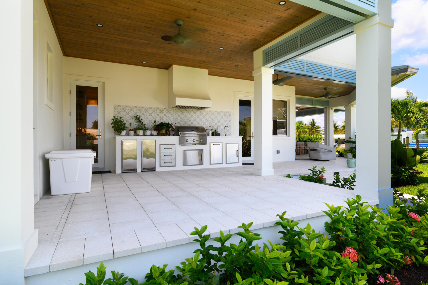 COUNTRY CLUB ADD TO VILLAGE OF NORTH PALM BEACH - Residential