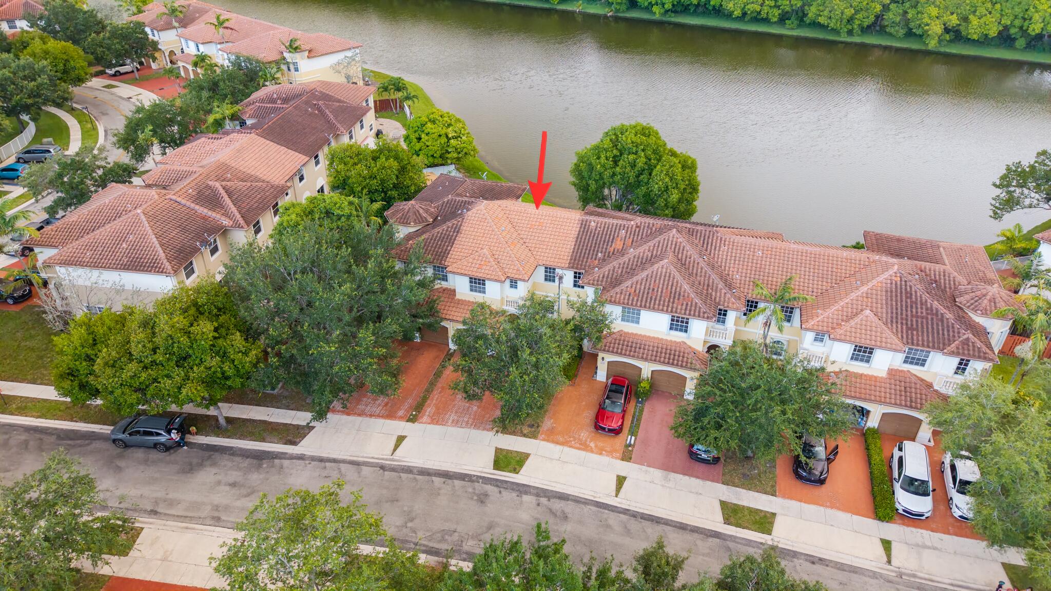 Escada - Residential