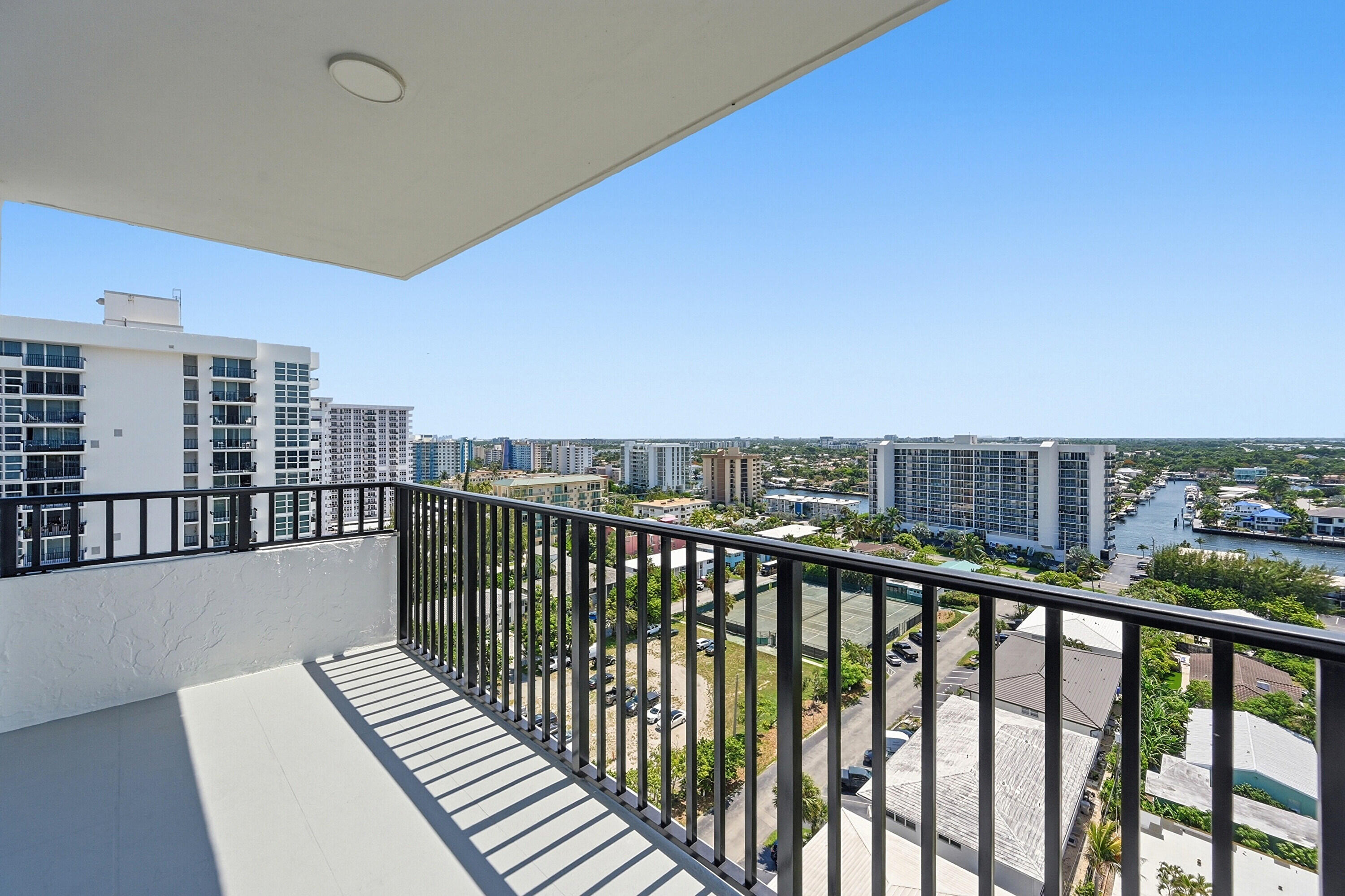 SILVER THATCH ATLANTIC PLAZA - Residential Lease