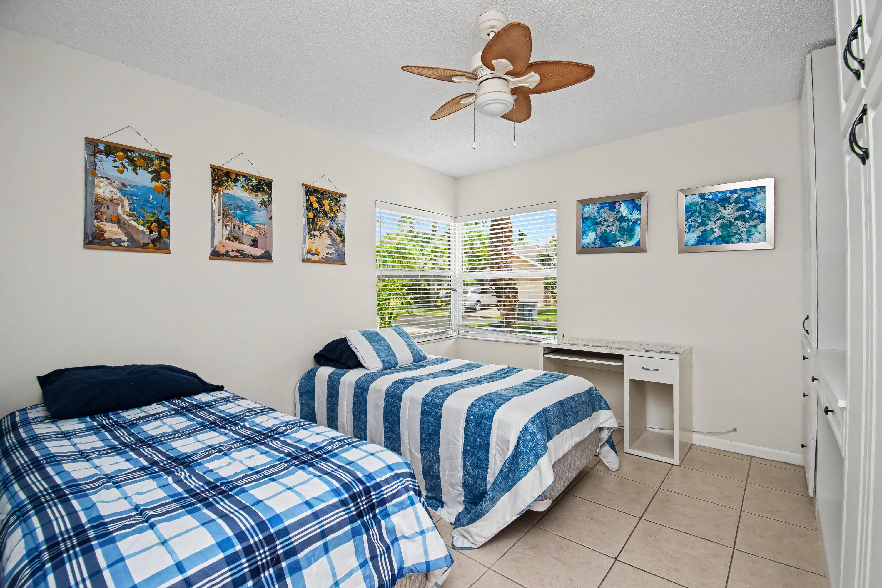 CAPTIVA - Residential