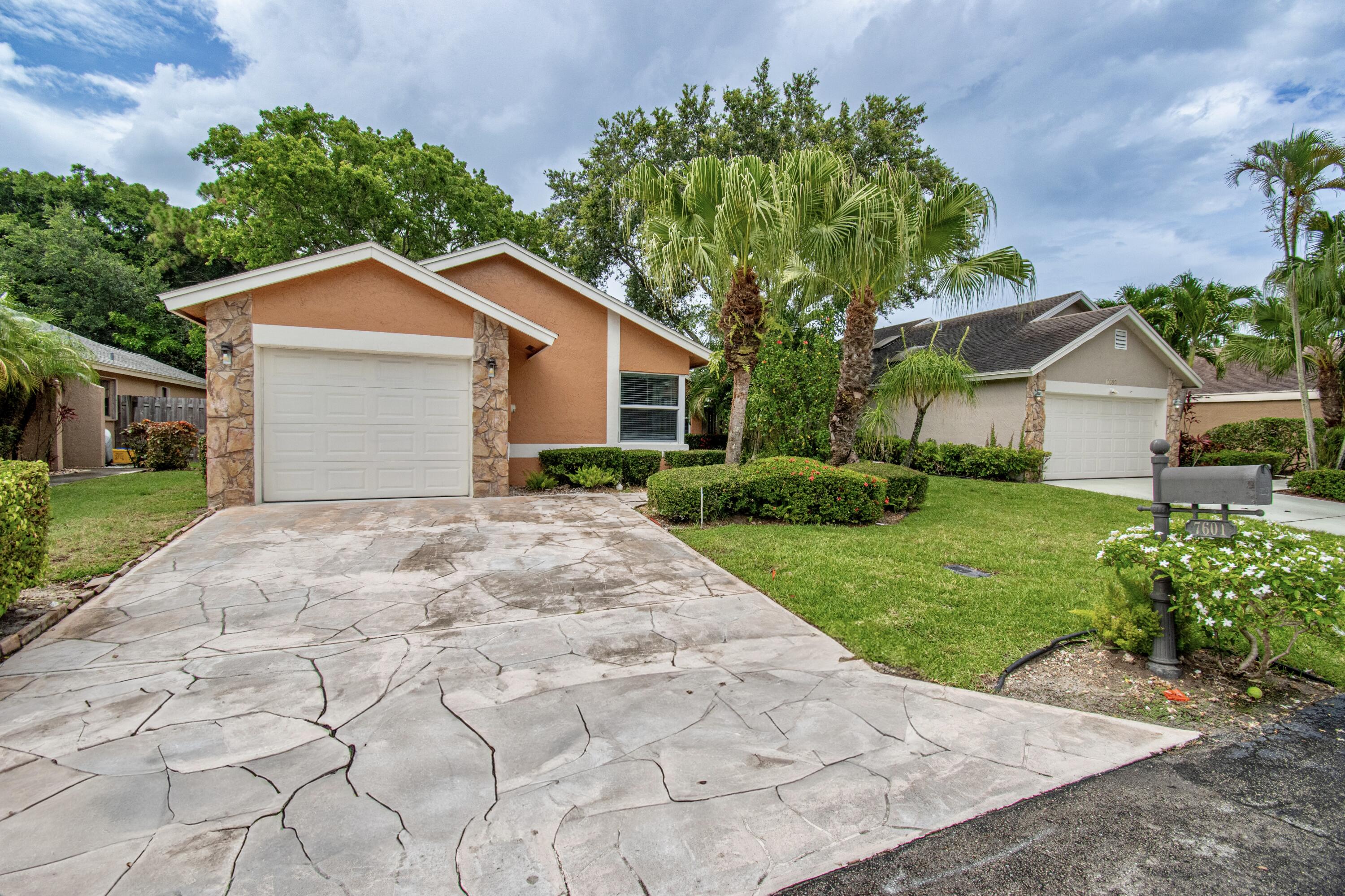 CAPTIVA - Residential