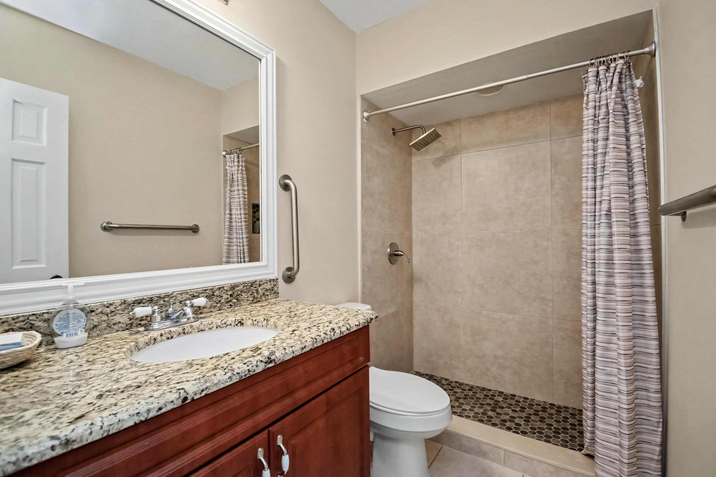 CAPTIVA - Residential