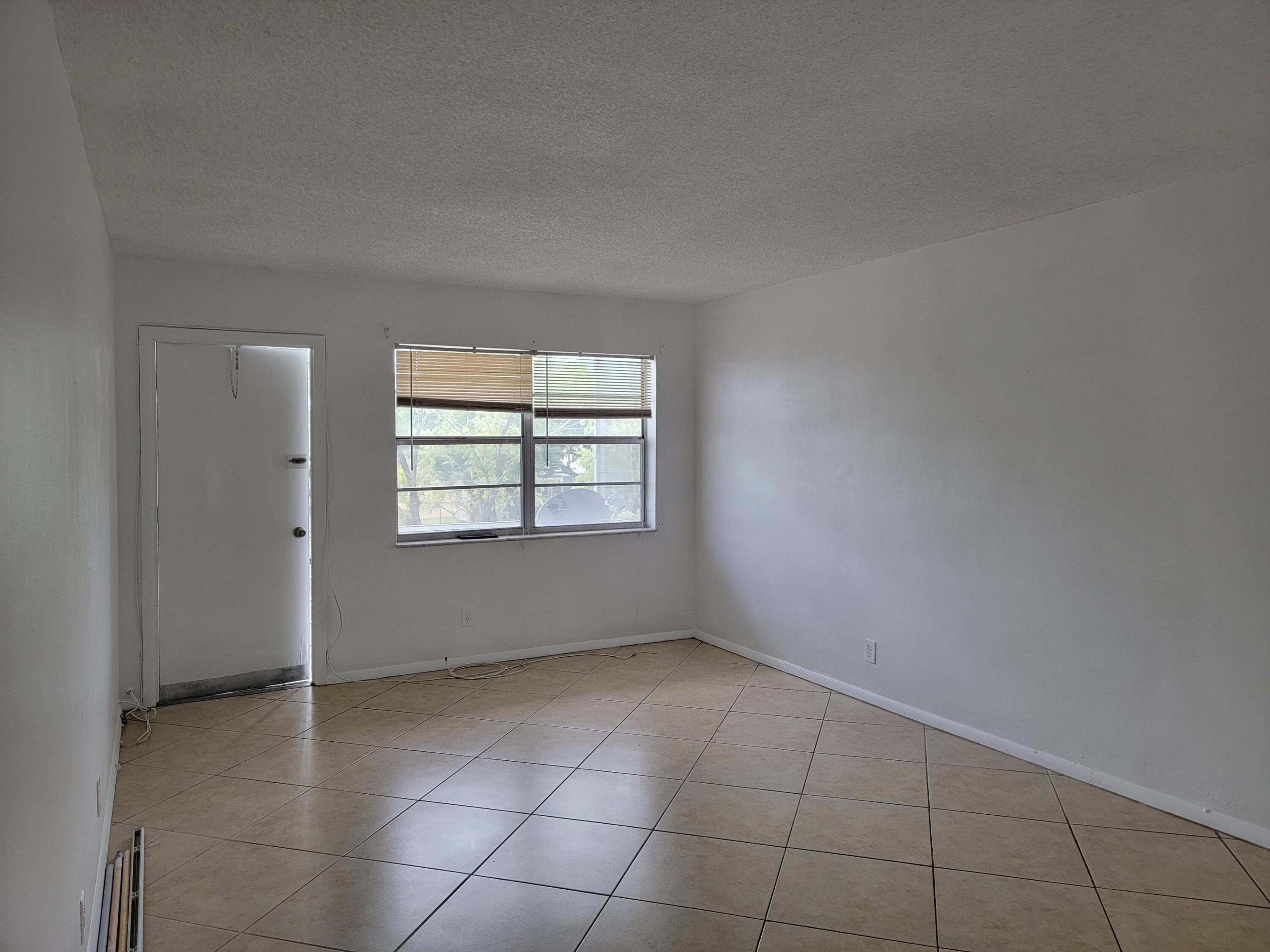 PARK SOUTH ELEVEN INC CONDO - Residential Lease