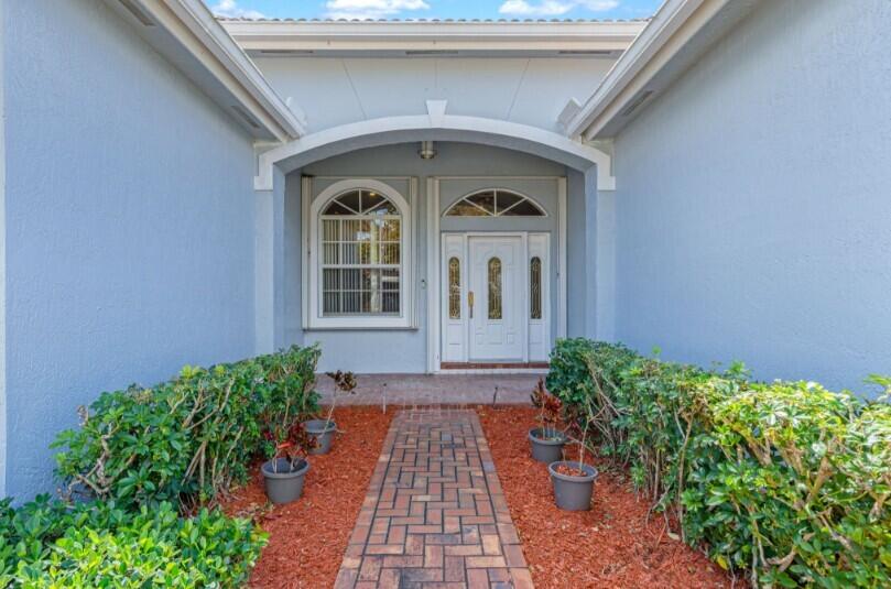KEYS-GATE NO 1 - Residential