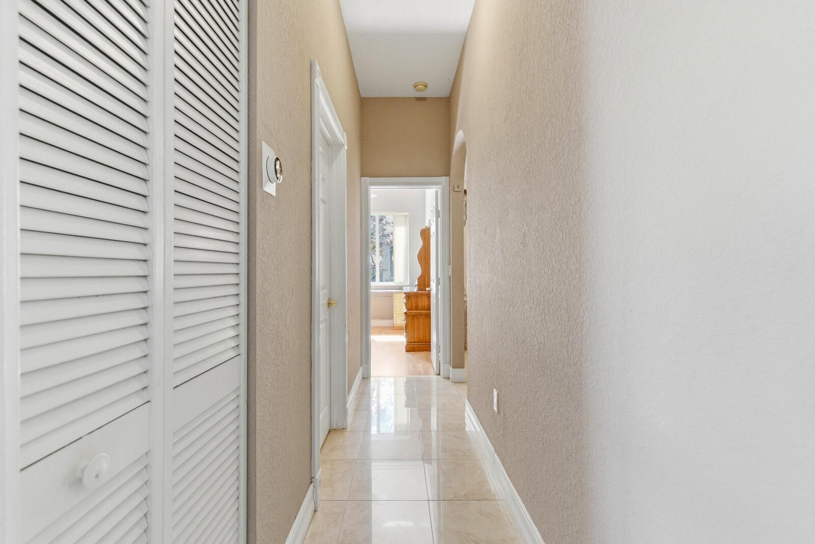 KEYS-GATE NO 1 - Residential