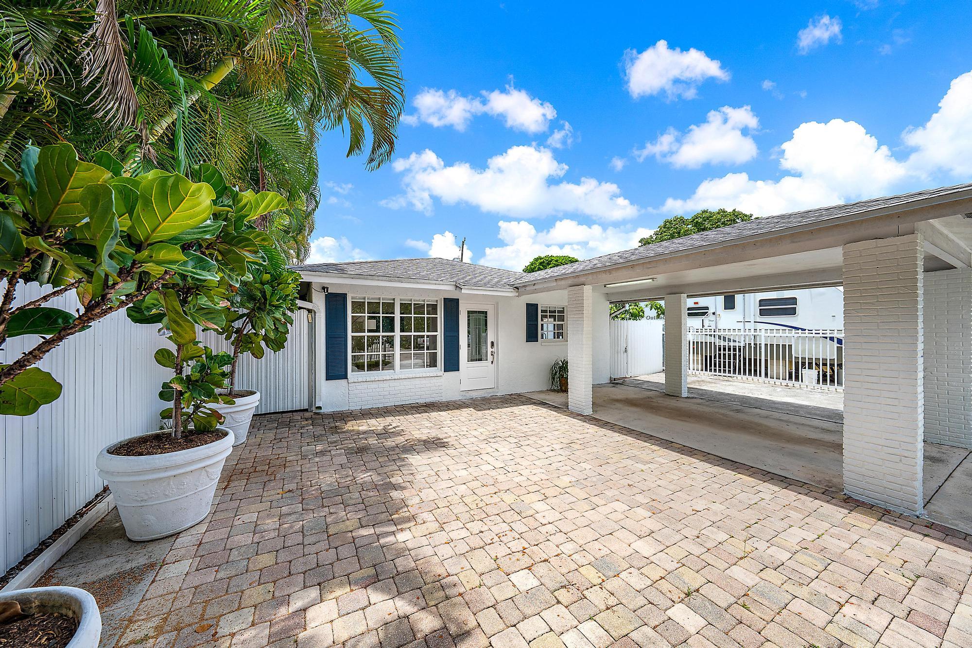 WILLA PARK - Residential Lease