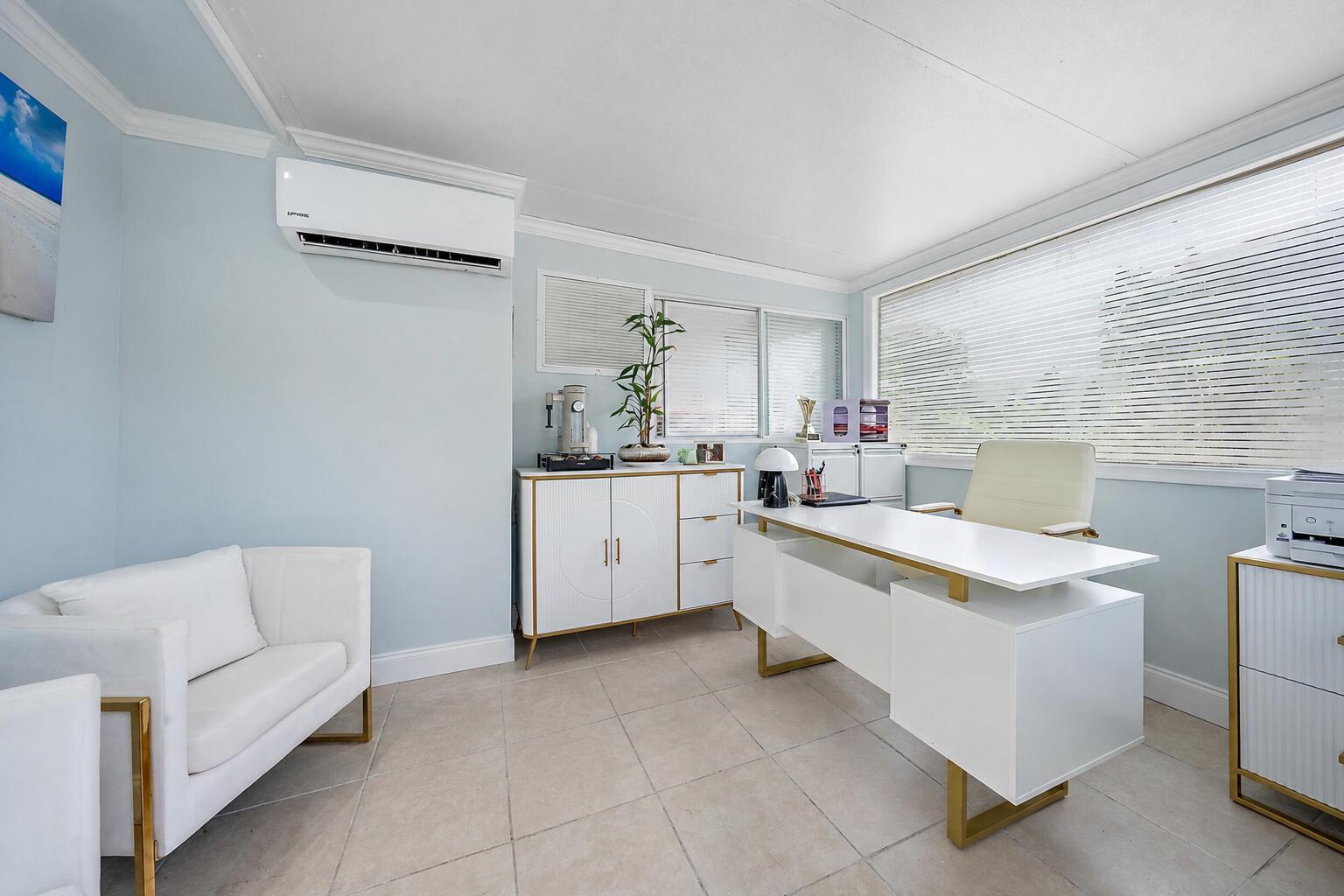 WILLA PARK - Residential Lease