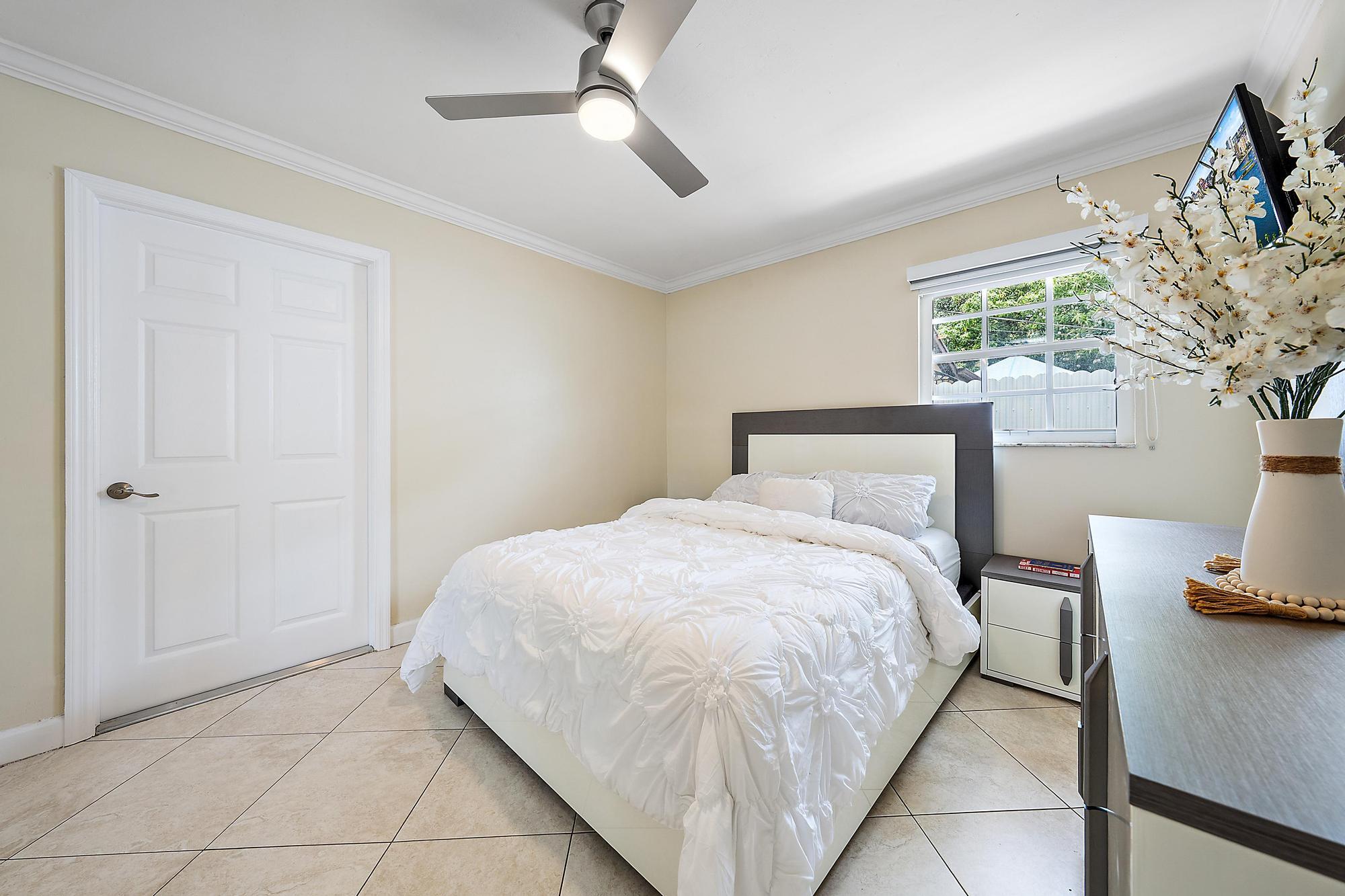 WILLA PARK - Residential Lease