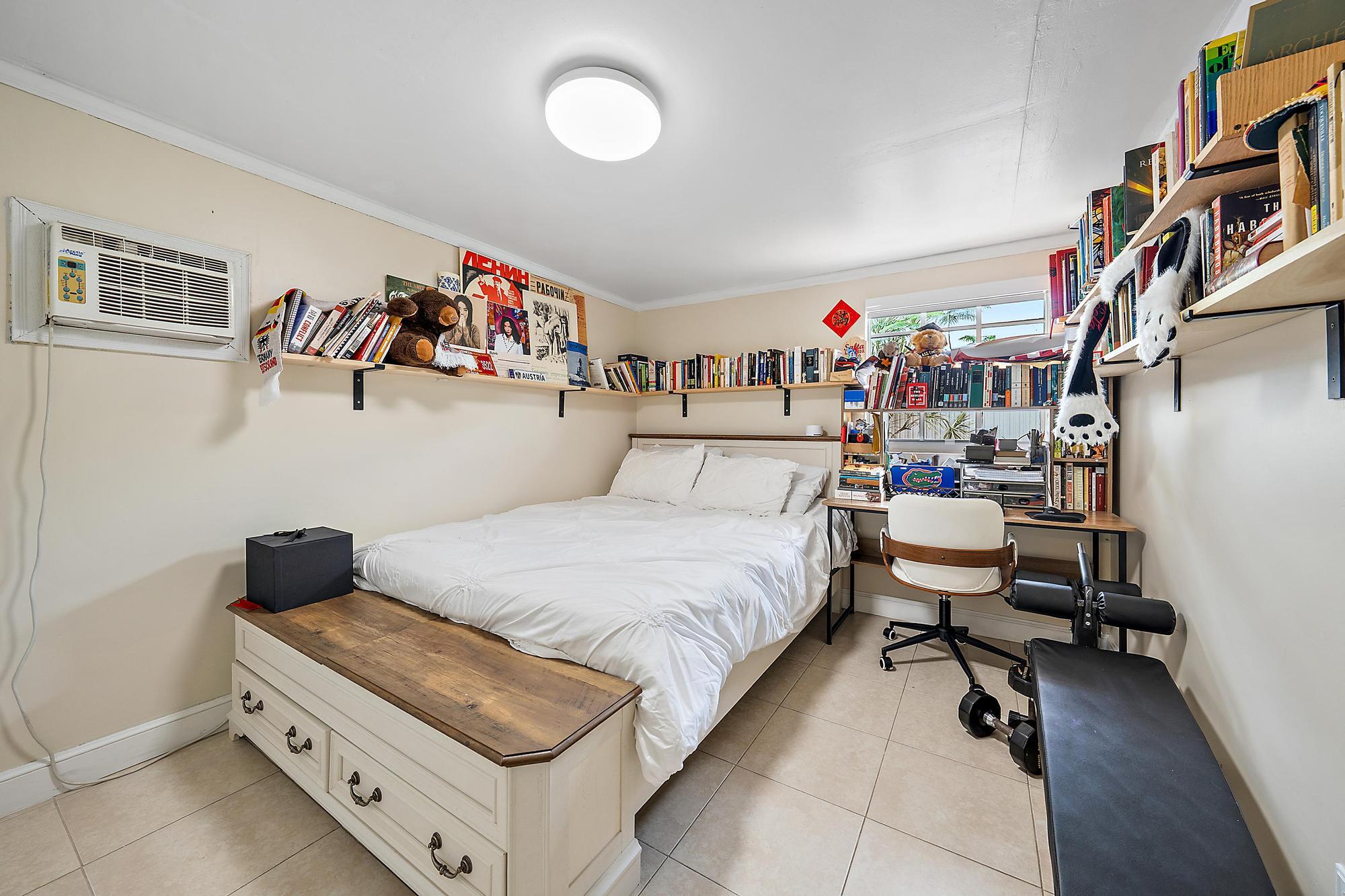 WILLA PARK - Residential Lease