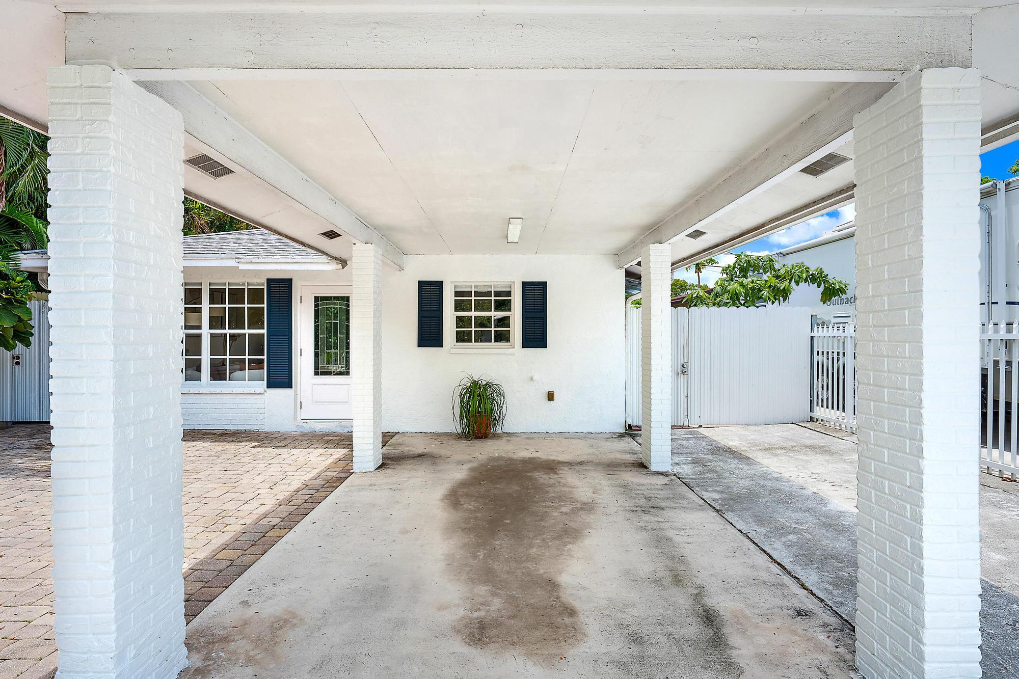 WILLA PARK - Residential Lease