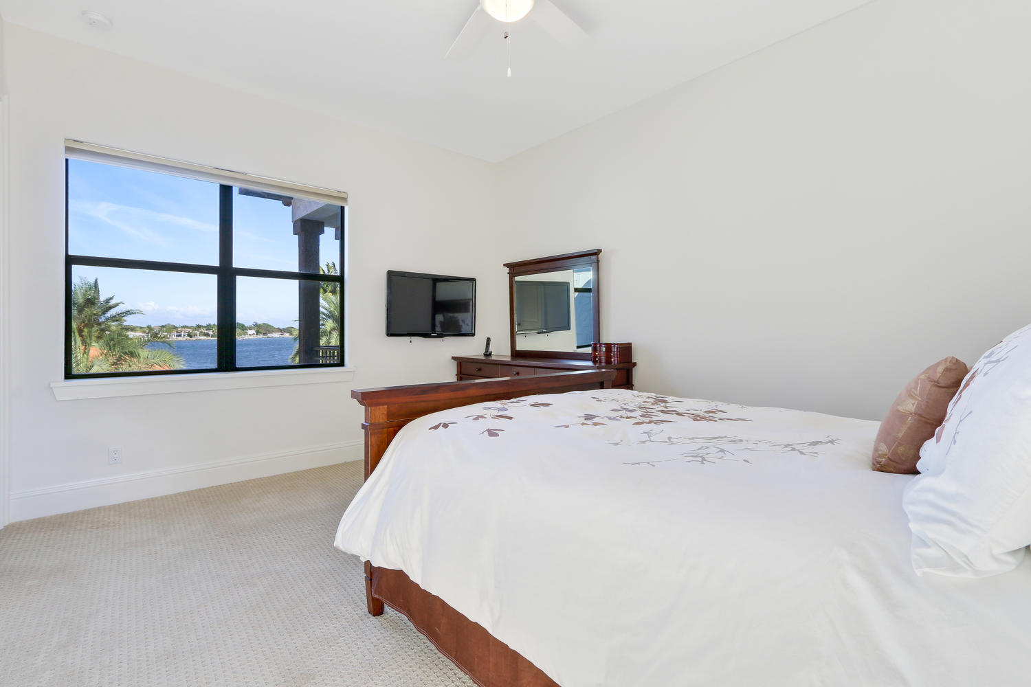 Pennock Point - Residential