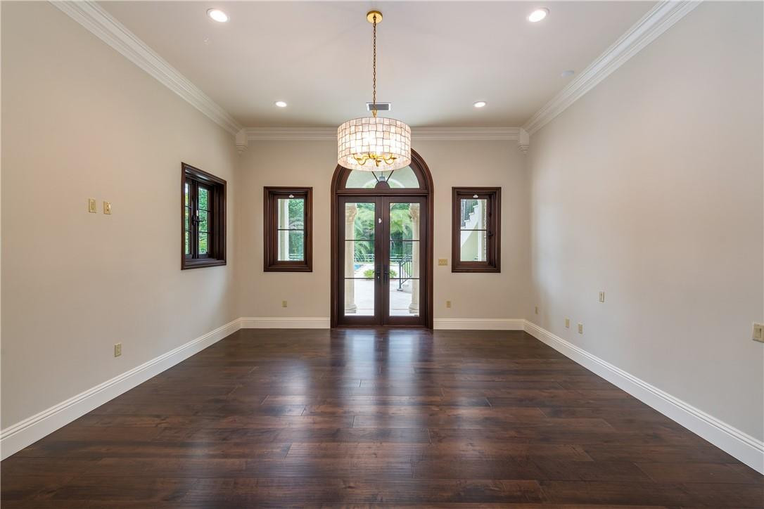 SUNSHINE RANCHES - Residential
