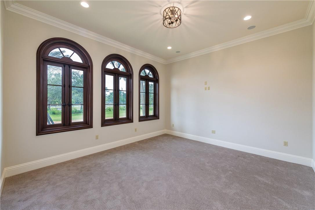 SUNSHINE RANCHES - Residential