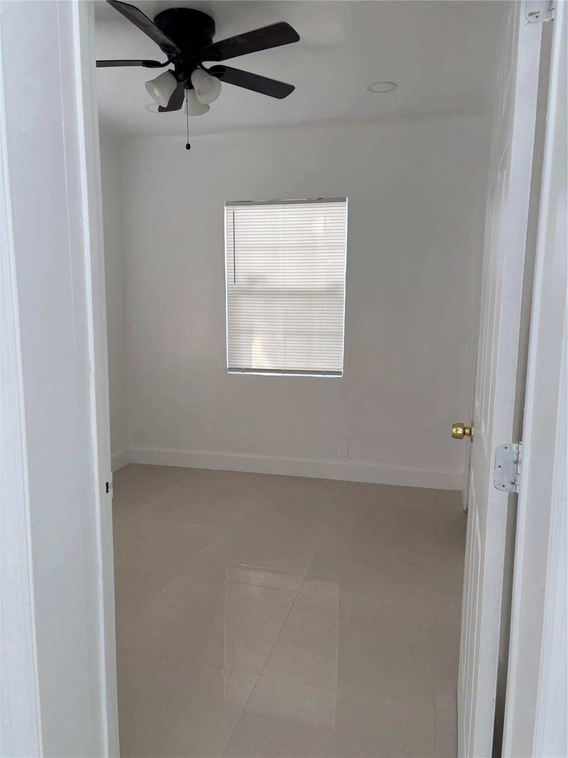 HOLLYWOOD BEACH HEIGHTS SEC - Residential