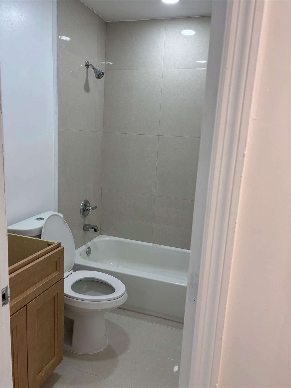 HOLLYWOOD BEACH HEIGHTS SEC - Residential