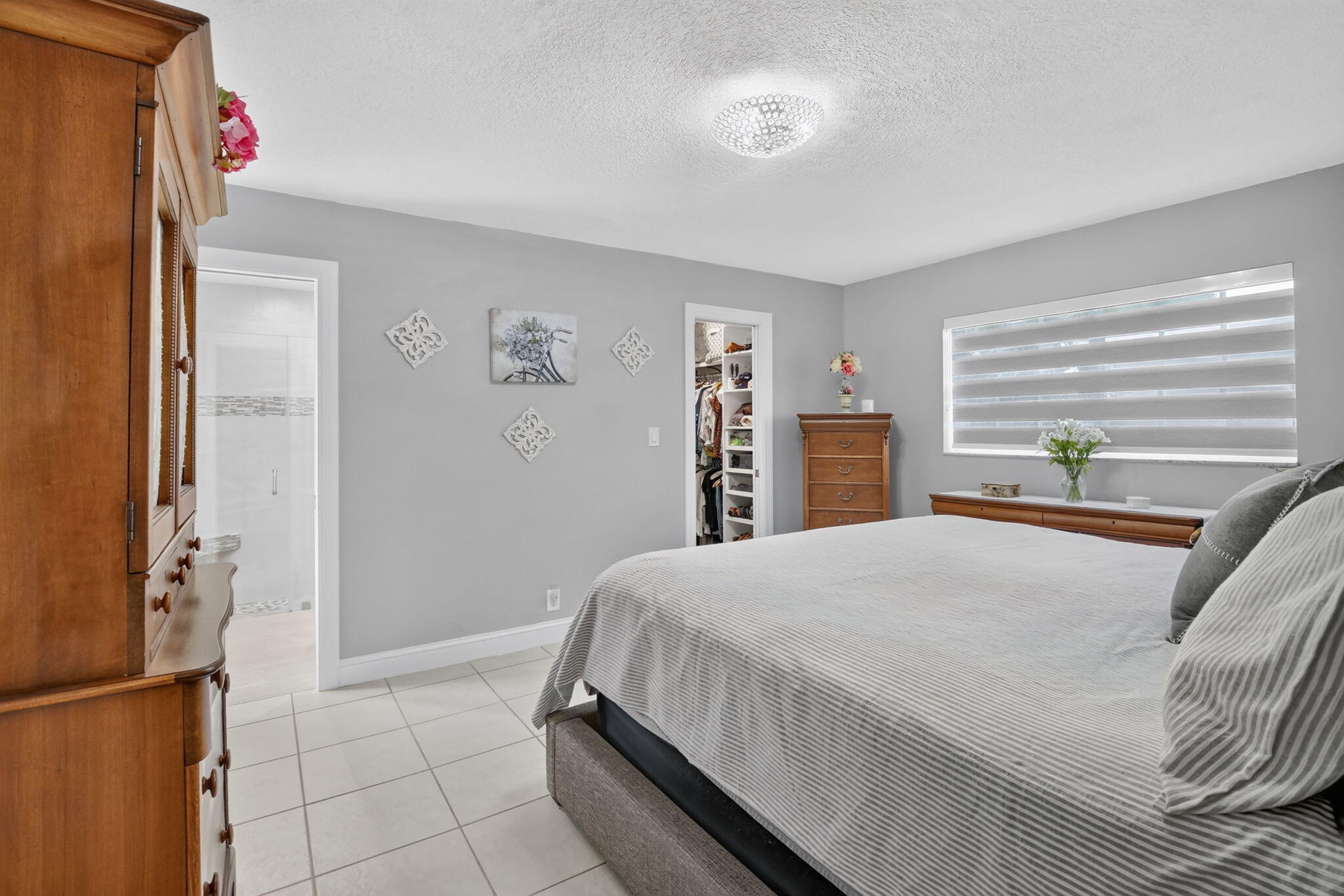 PEMBROKE LAKES SEC 1 - Residential