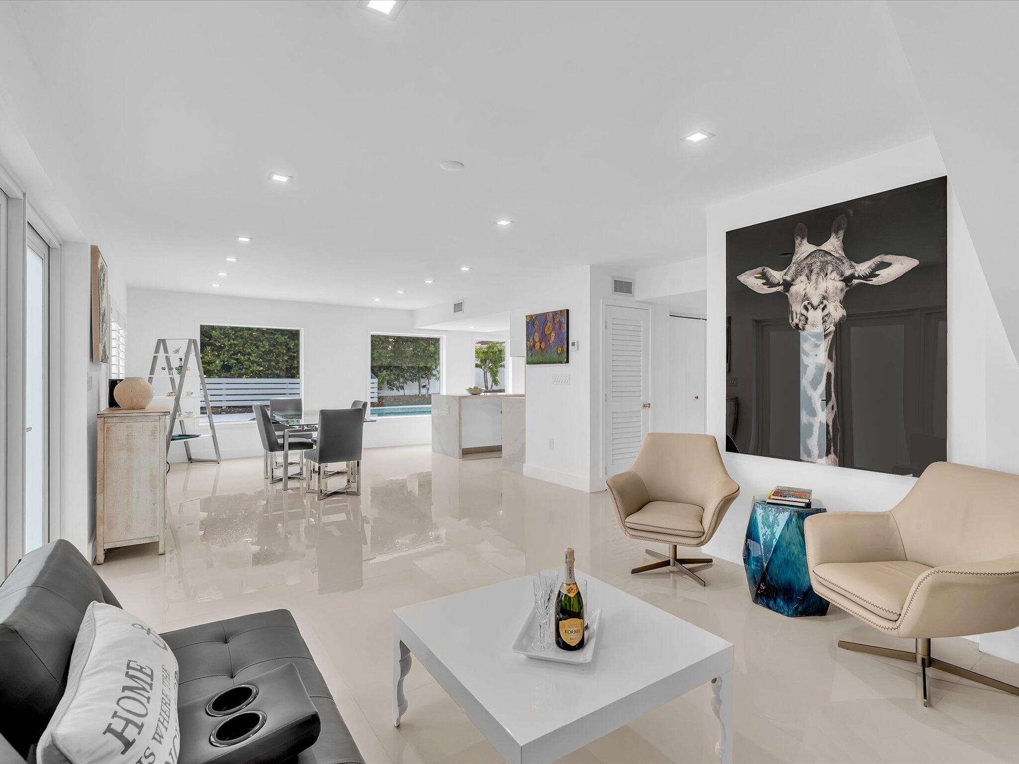 HILLSBORO SHORES SEC - Residential