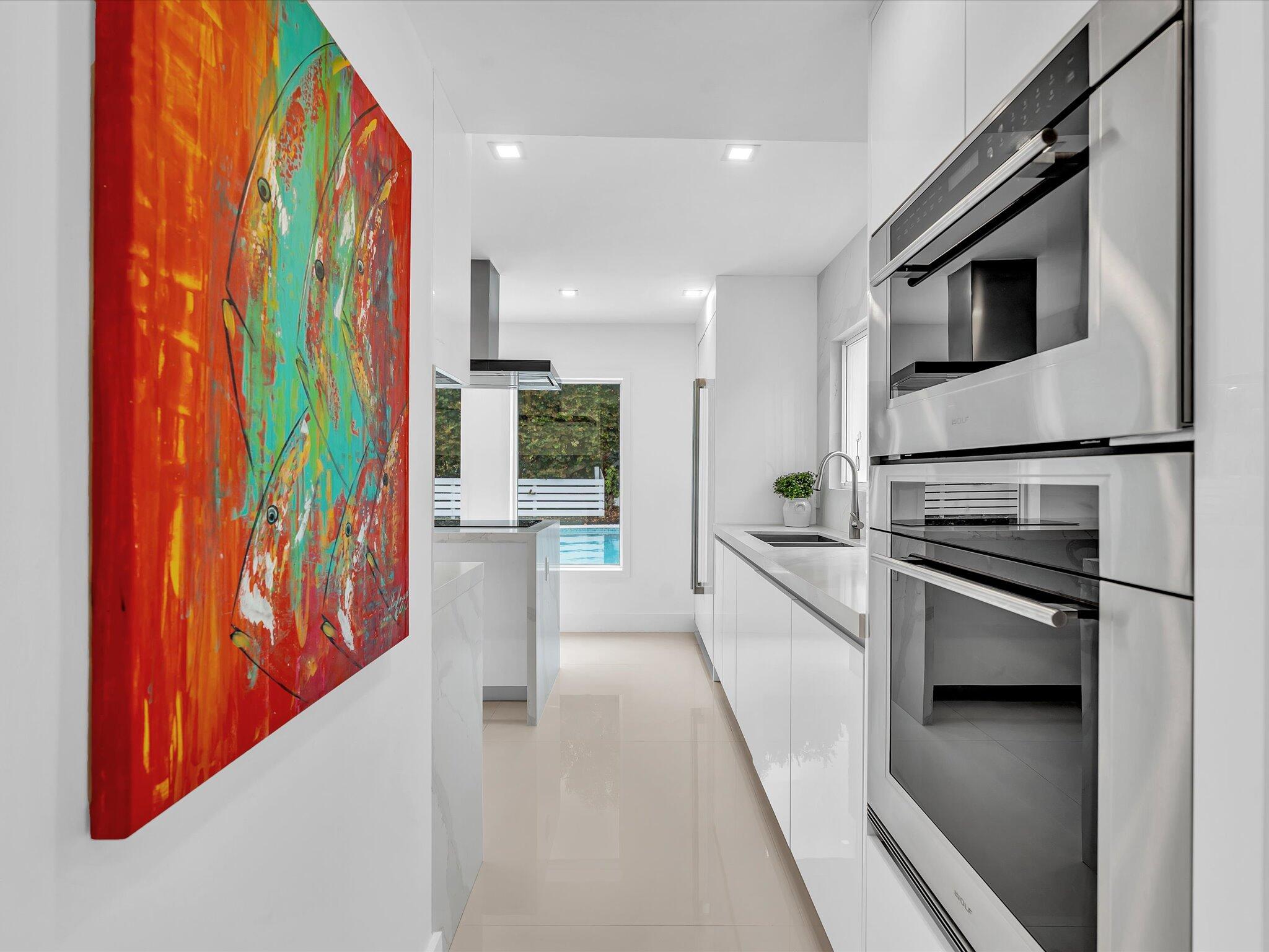 HILLSBORO SHORES SEC - Residential