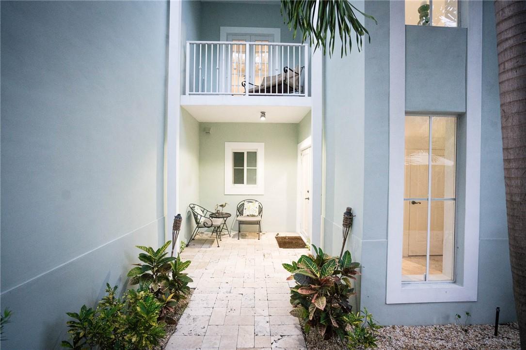 Lakes of Treasure Village - Residential