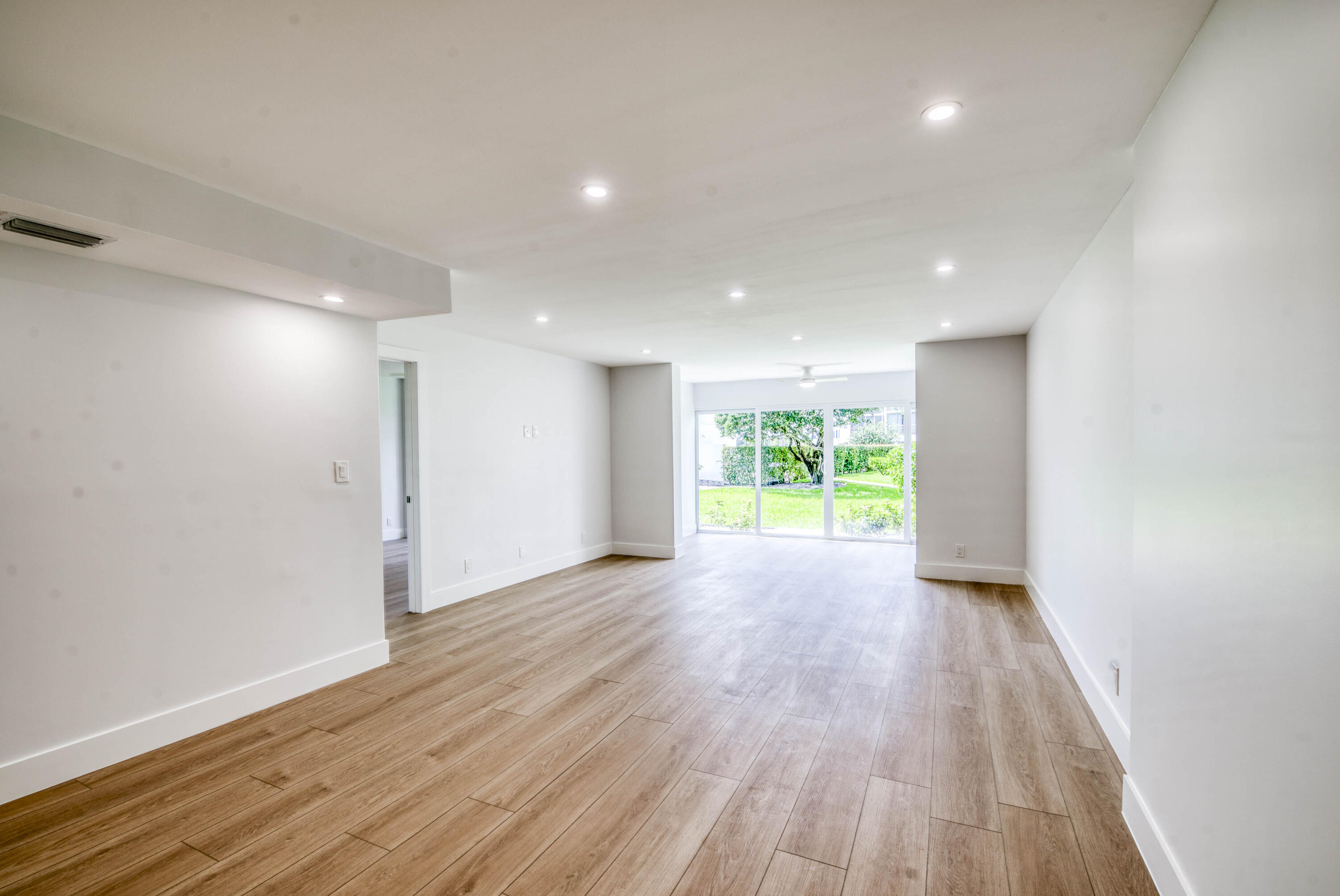 Essex at Poinciana Condo - Residential