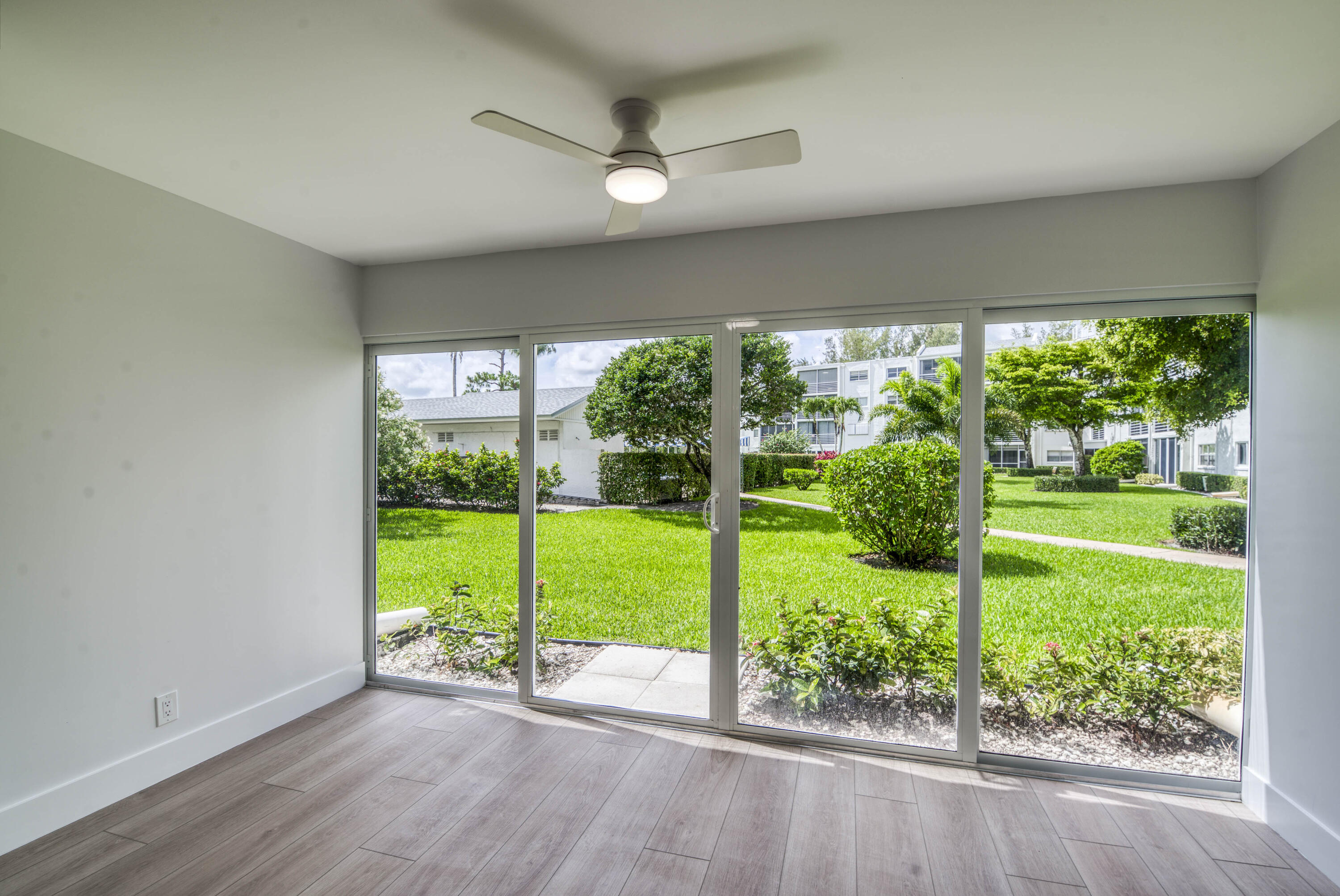 Essex at Poinciana Condo - Residential