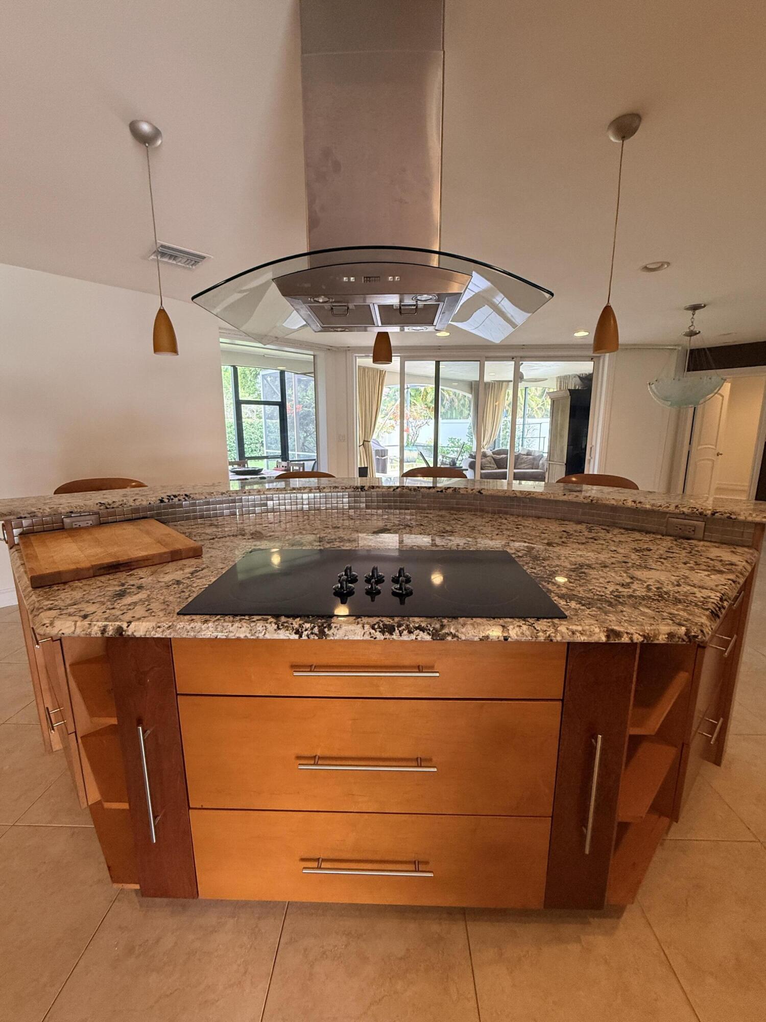 BOCA MADERA UNIT 1 - Residential Lease