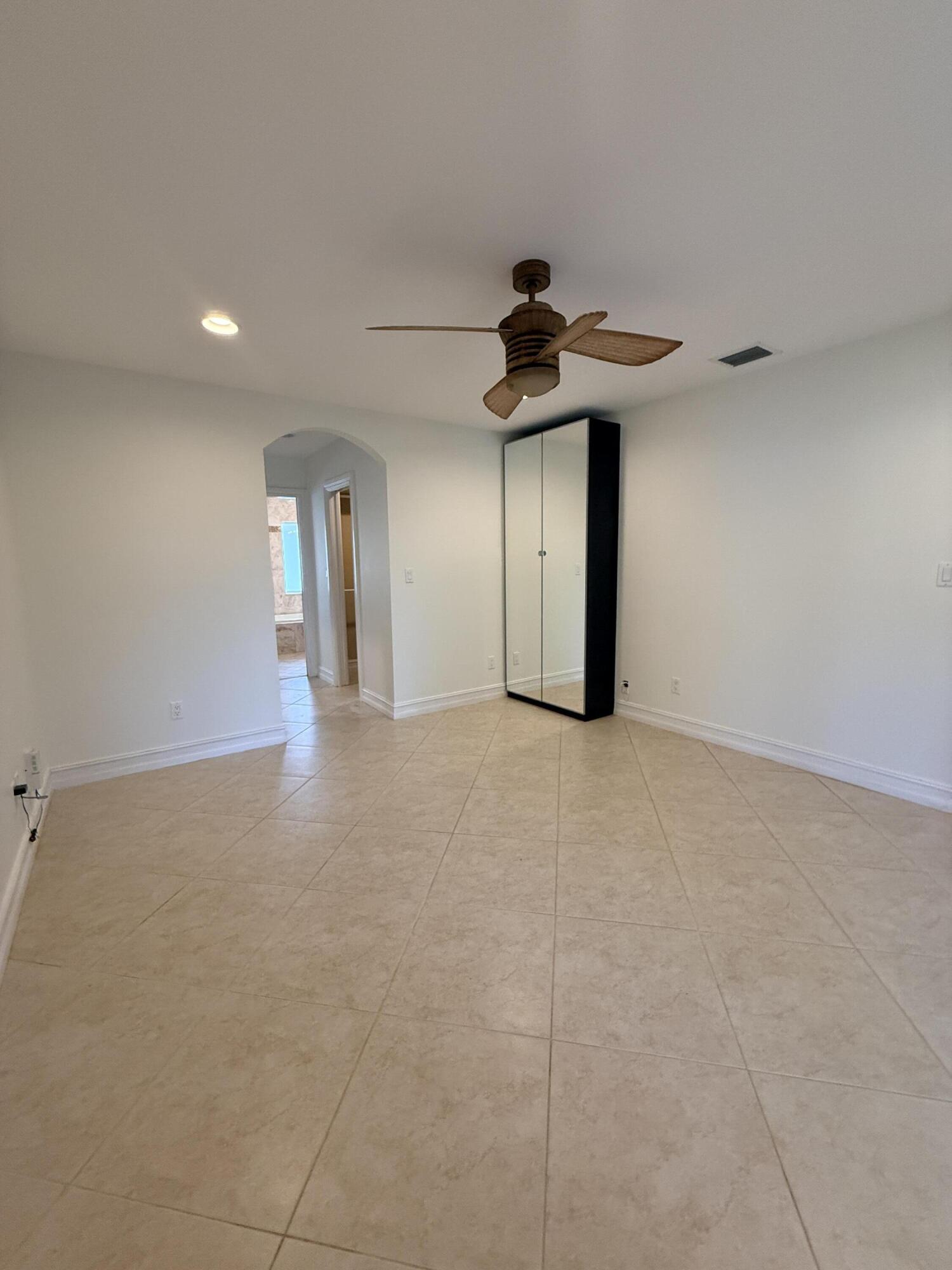 BOCA MADERA UNIT 1 - Residential Lease