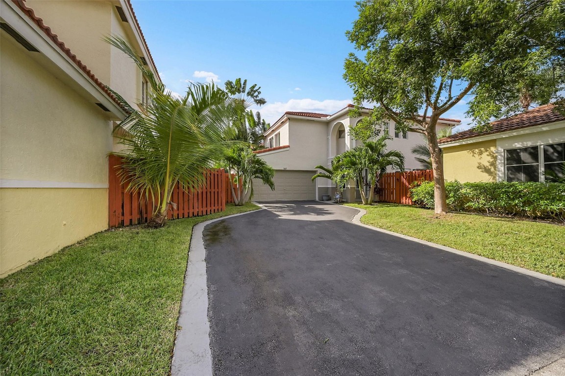 LA MARGARITA PLAT - Residential