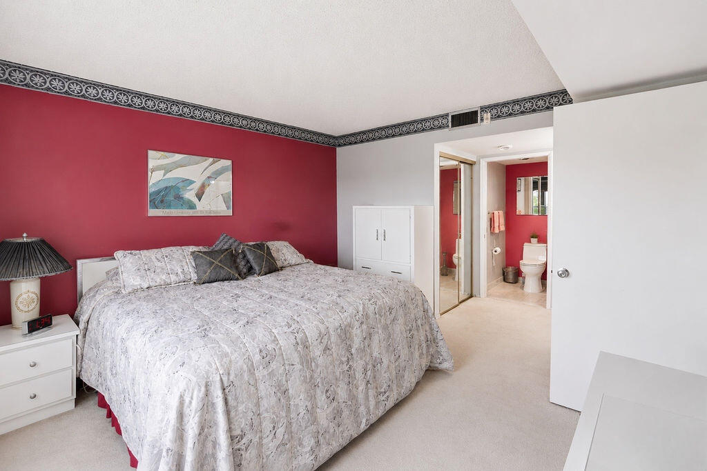 CYPRESS REACH AT PALM-AIRE ONE - Residential
