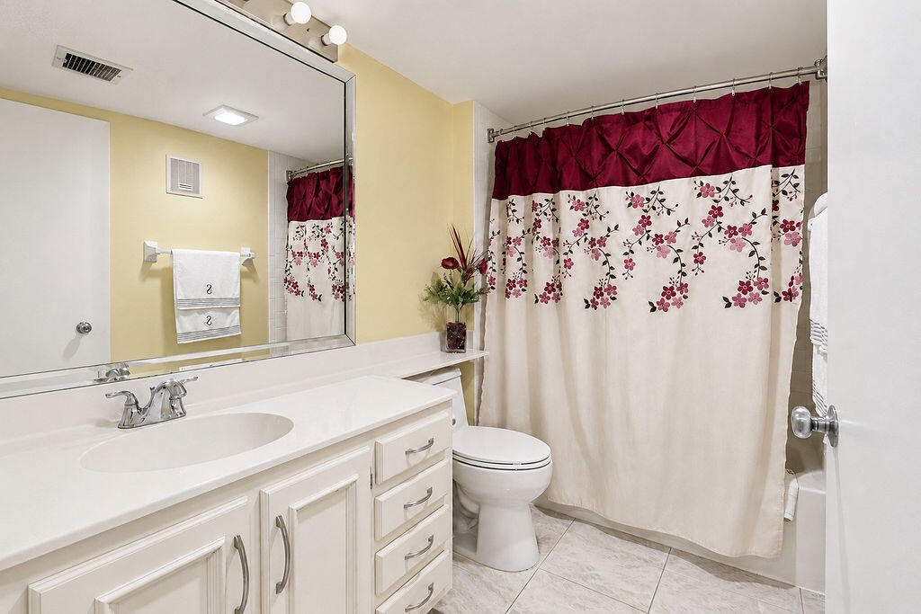 CYPRESS REACH AT PALM-AIRE ONE - Residential