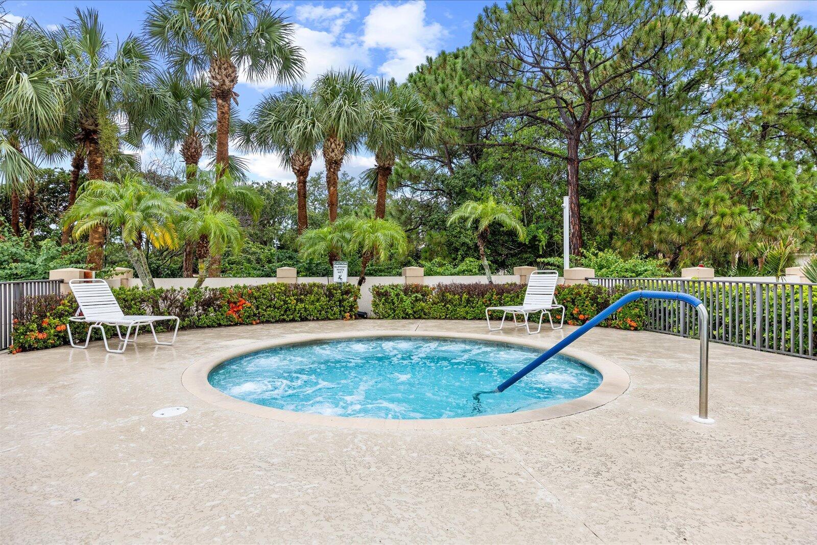 CASTLE PINES CONDOMI - Residential