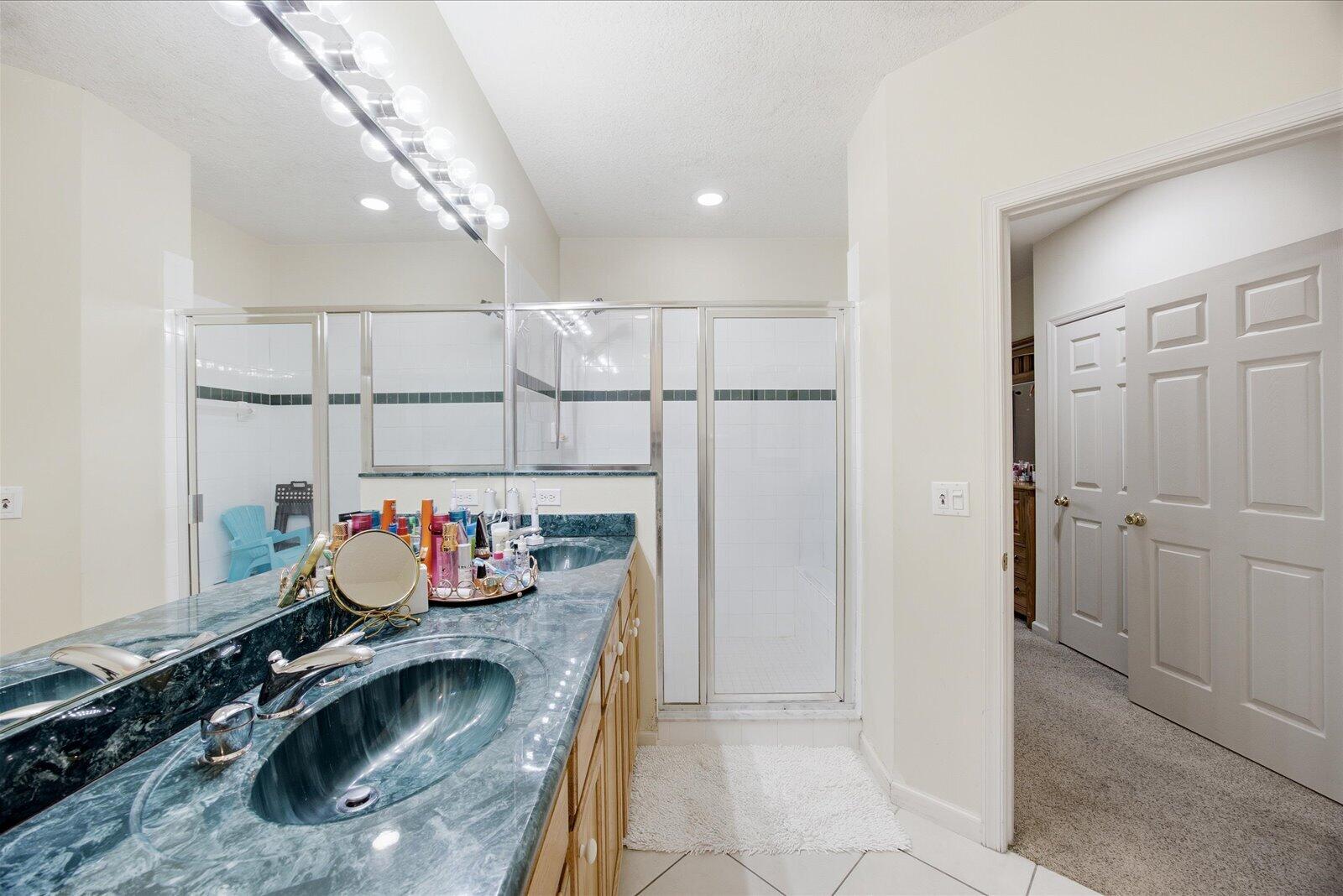 CASTLE PINES CONDOMI - Residential