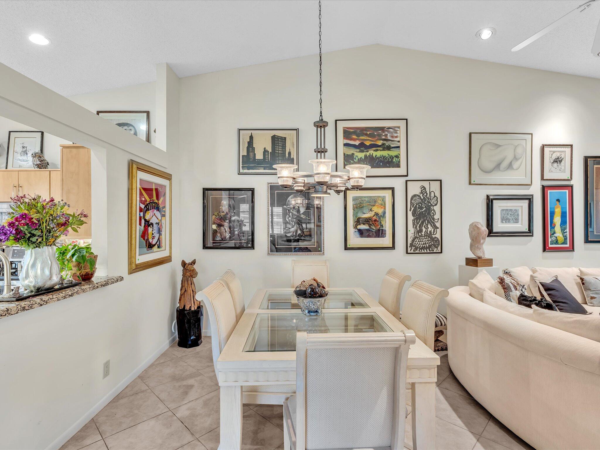 HUNTINGTON POINTE - Residential
