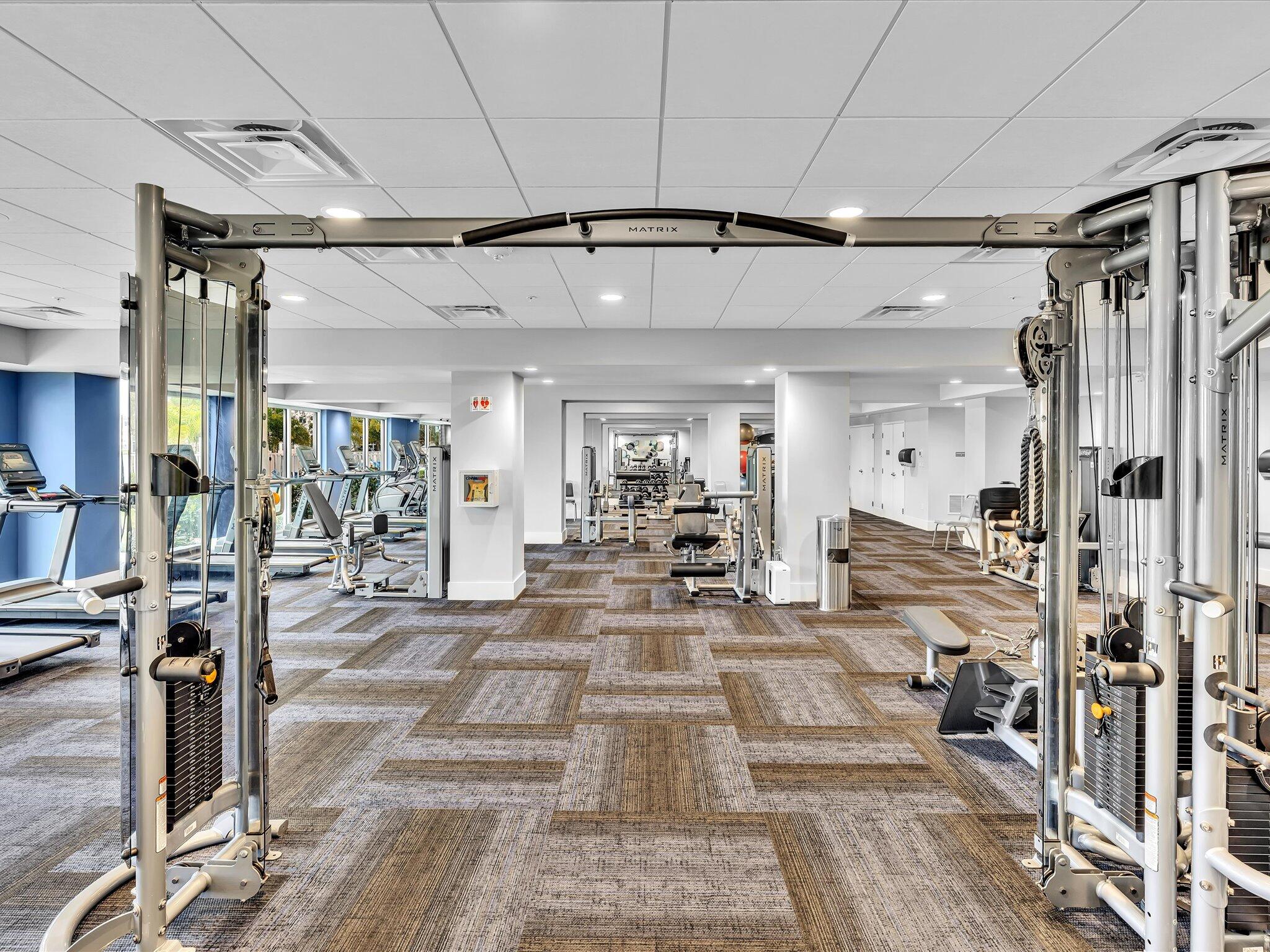 HUNTINGTON POINTE - Residential