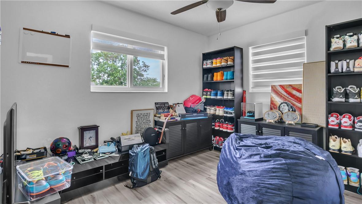 Breezeswept Park Estates - Residential
