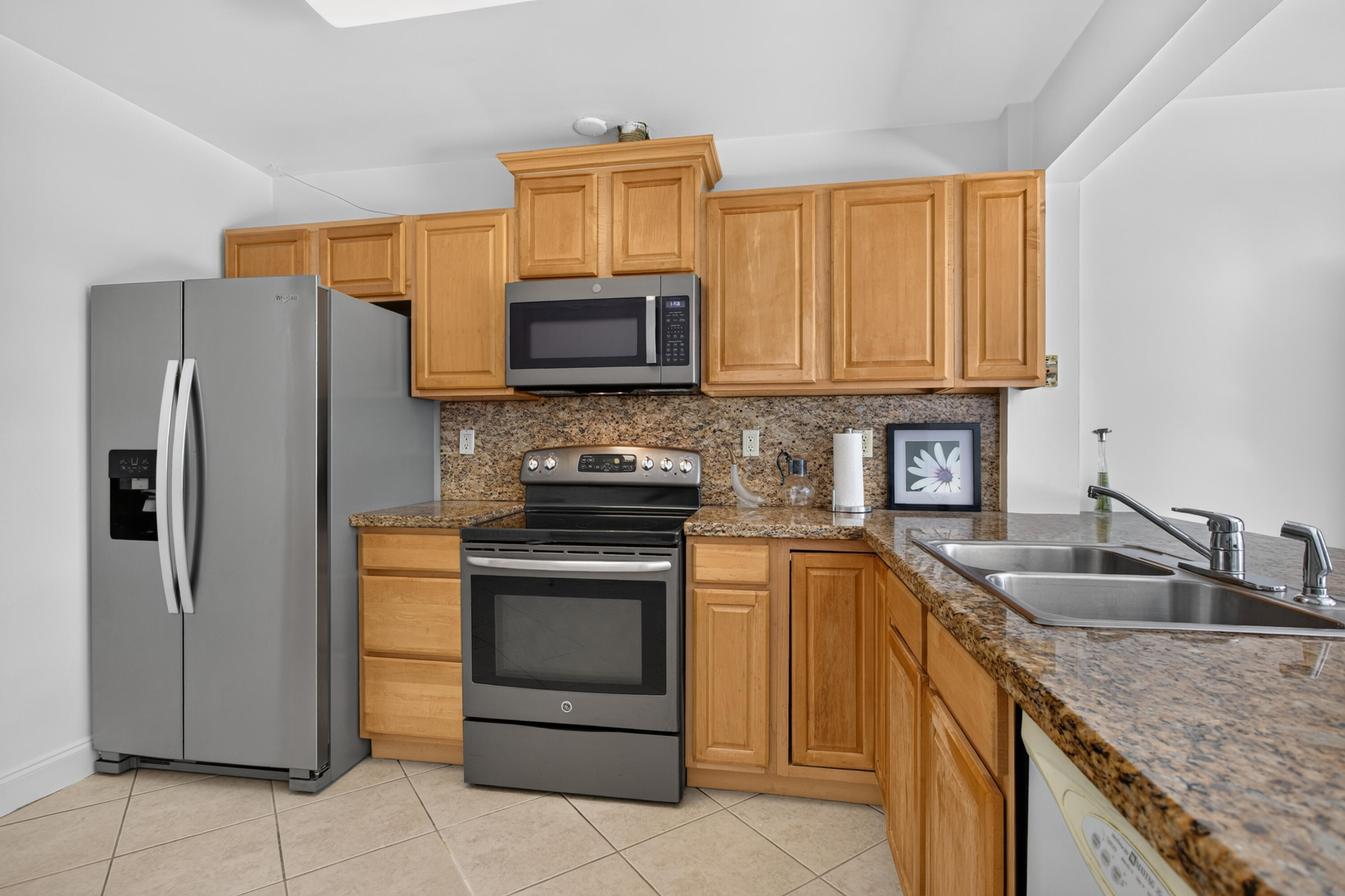 BEACHWAY ESTATES - Residential Income