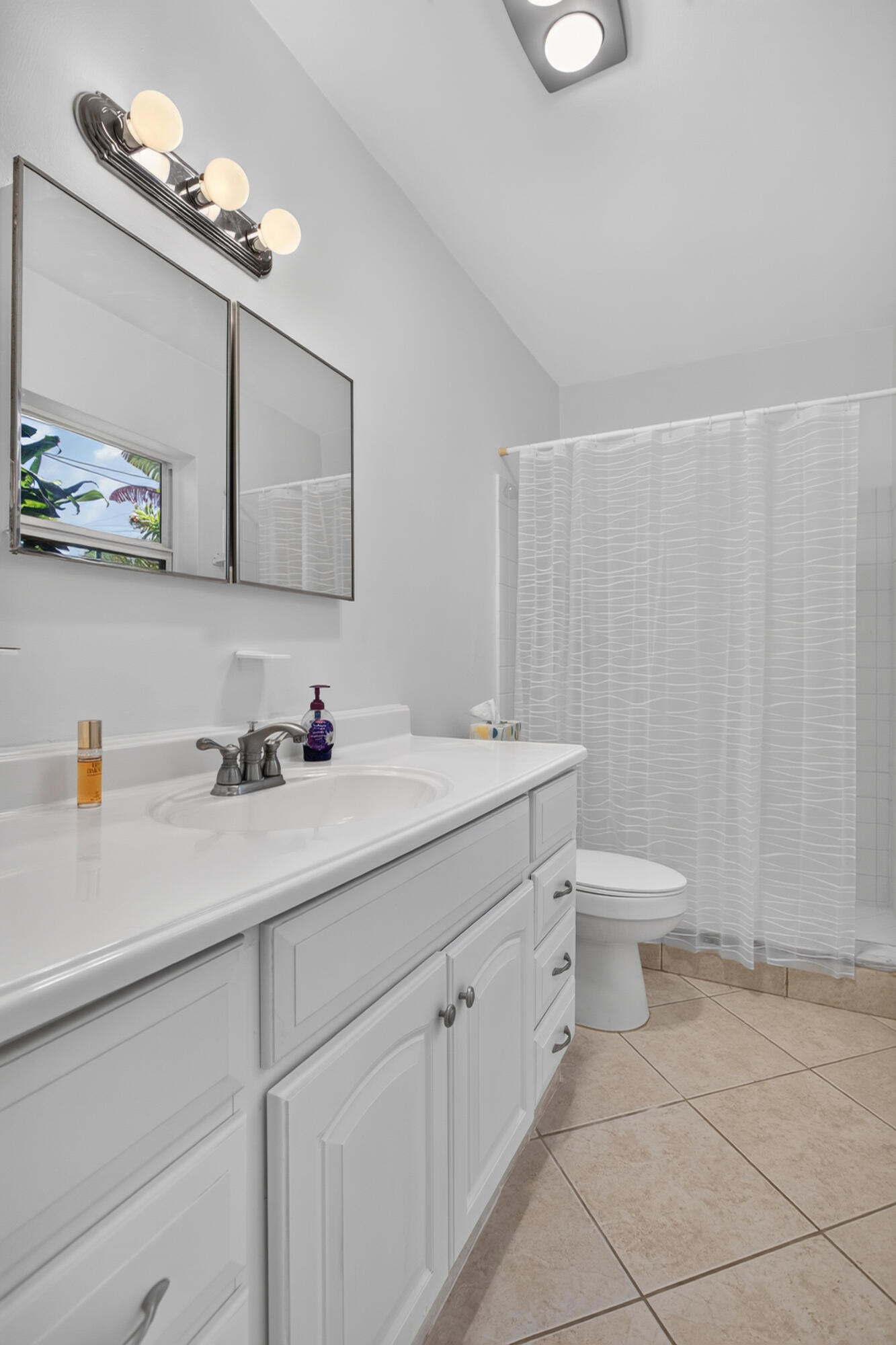 BEACHWAY ESTATES - Residential Income