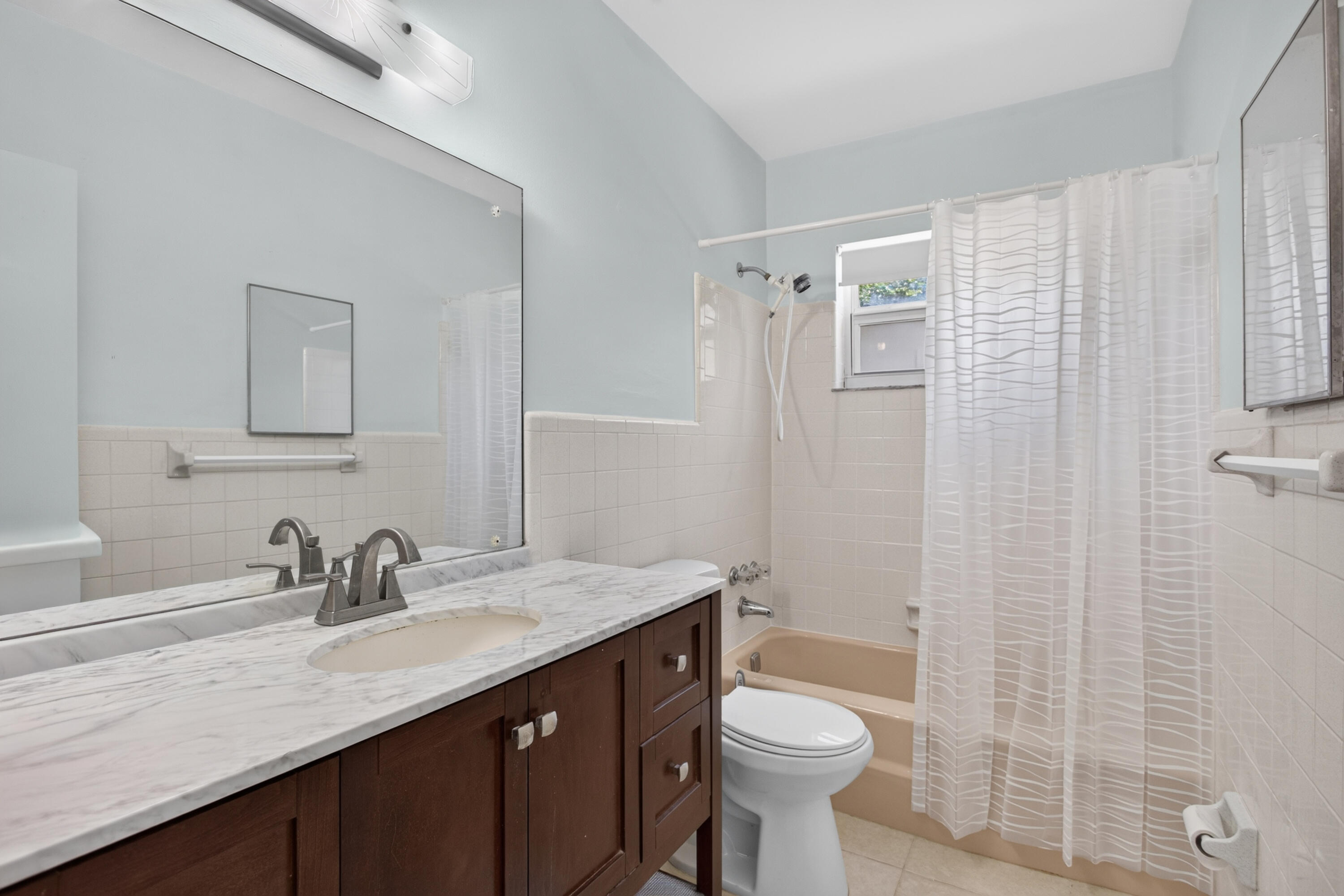 BEACHWAY ESTATES - Residential Income