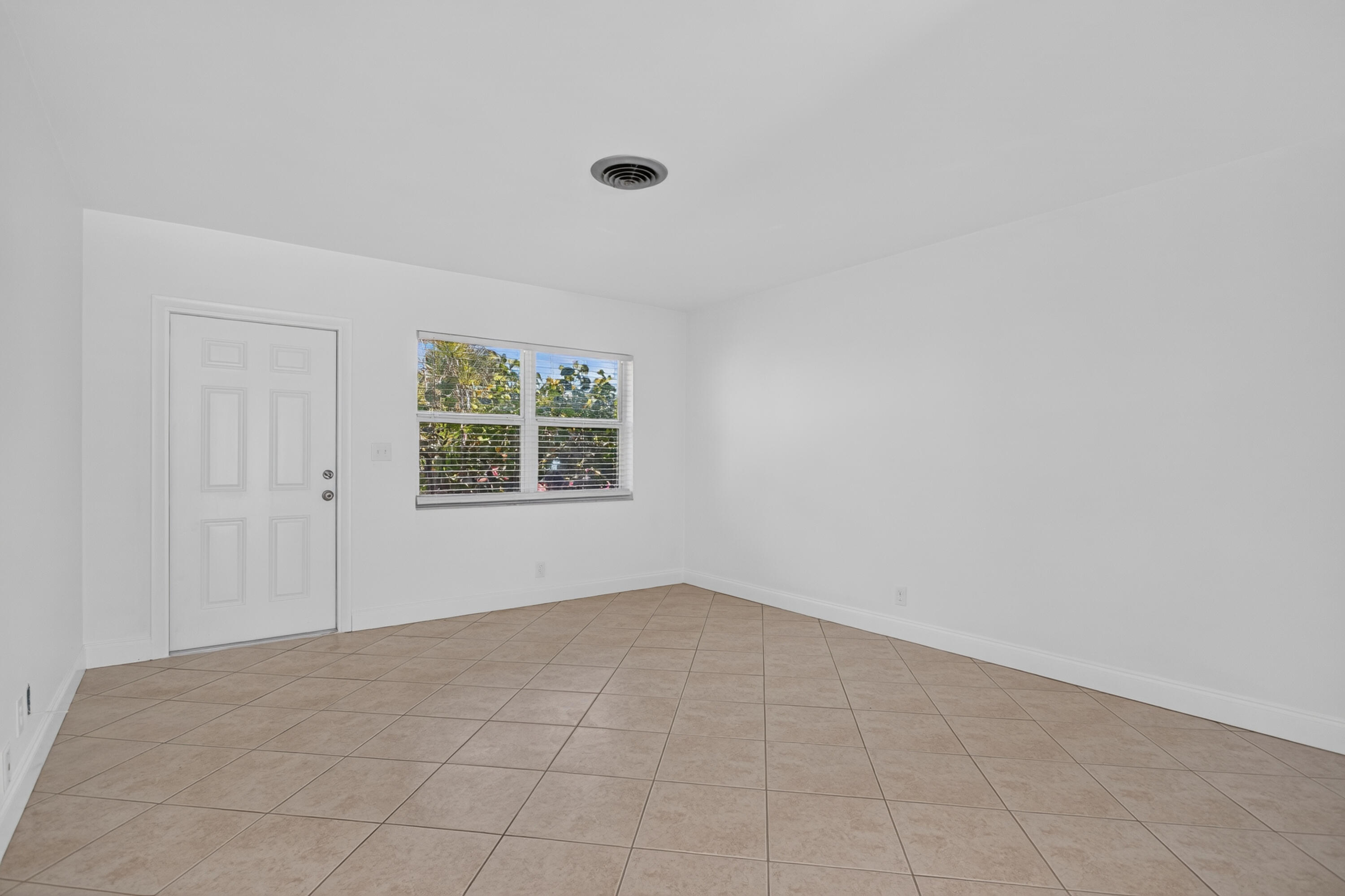 BEACHWAY ESTATES - Residential Income