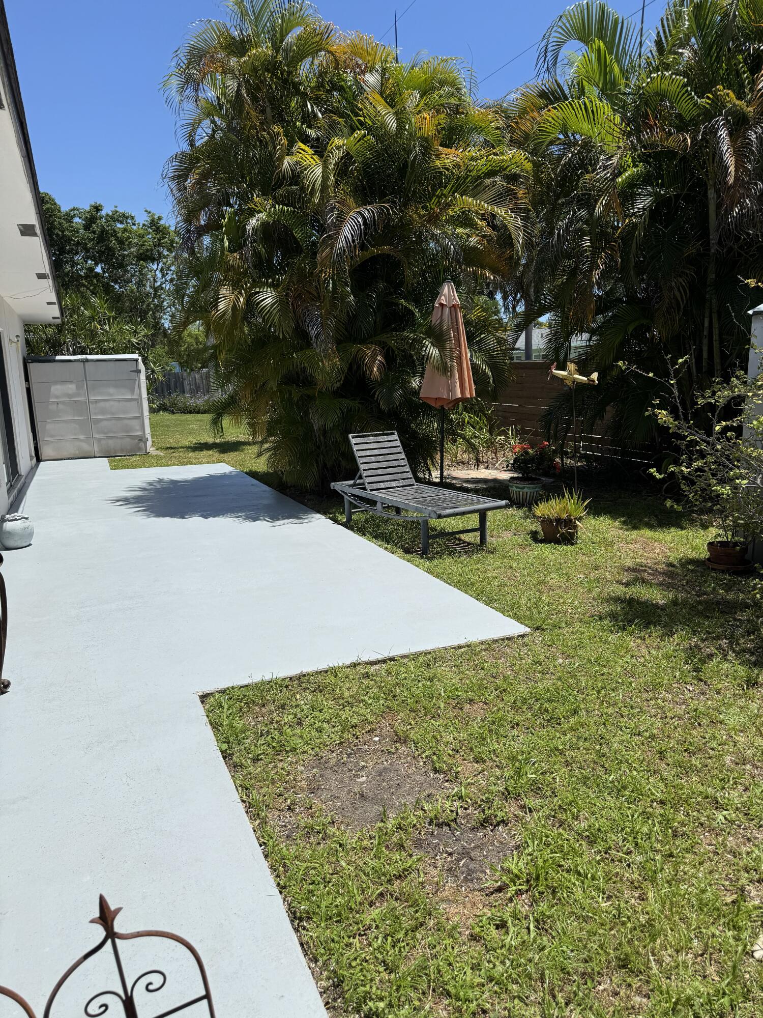 BEACHWAY ESTATES - Residential Income