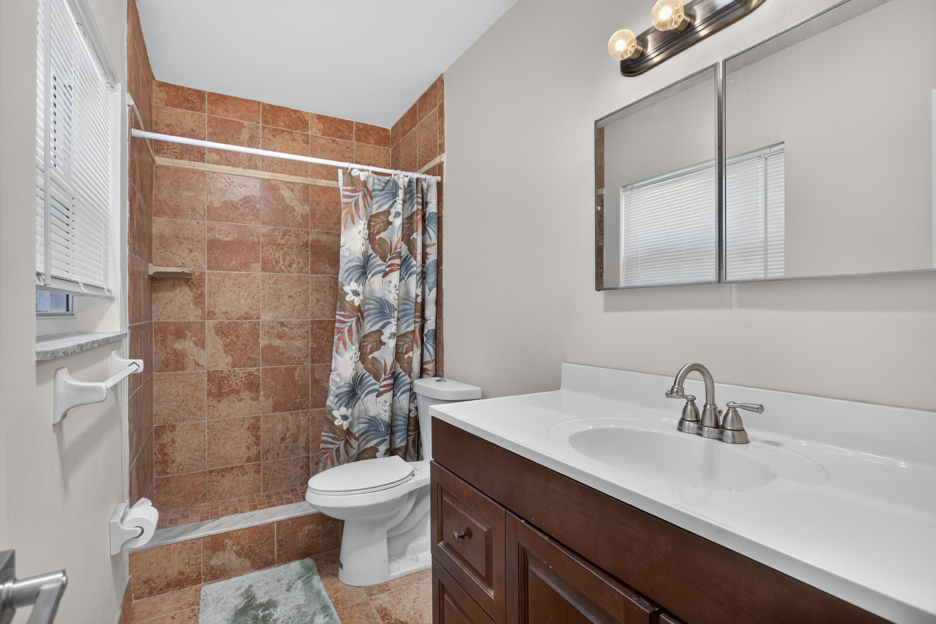 BEACHWAY ESTATES - Residential Income